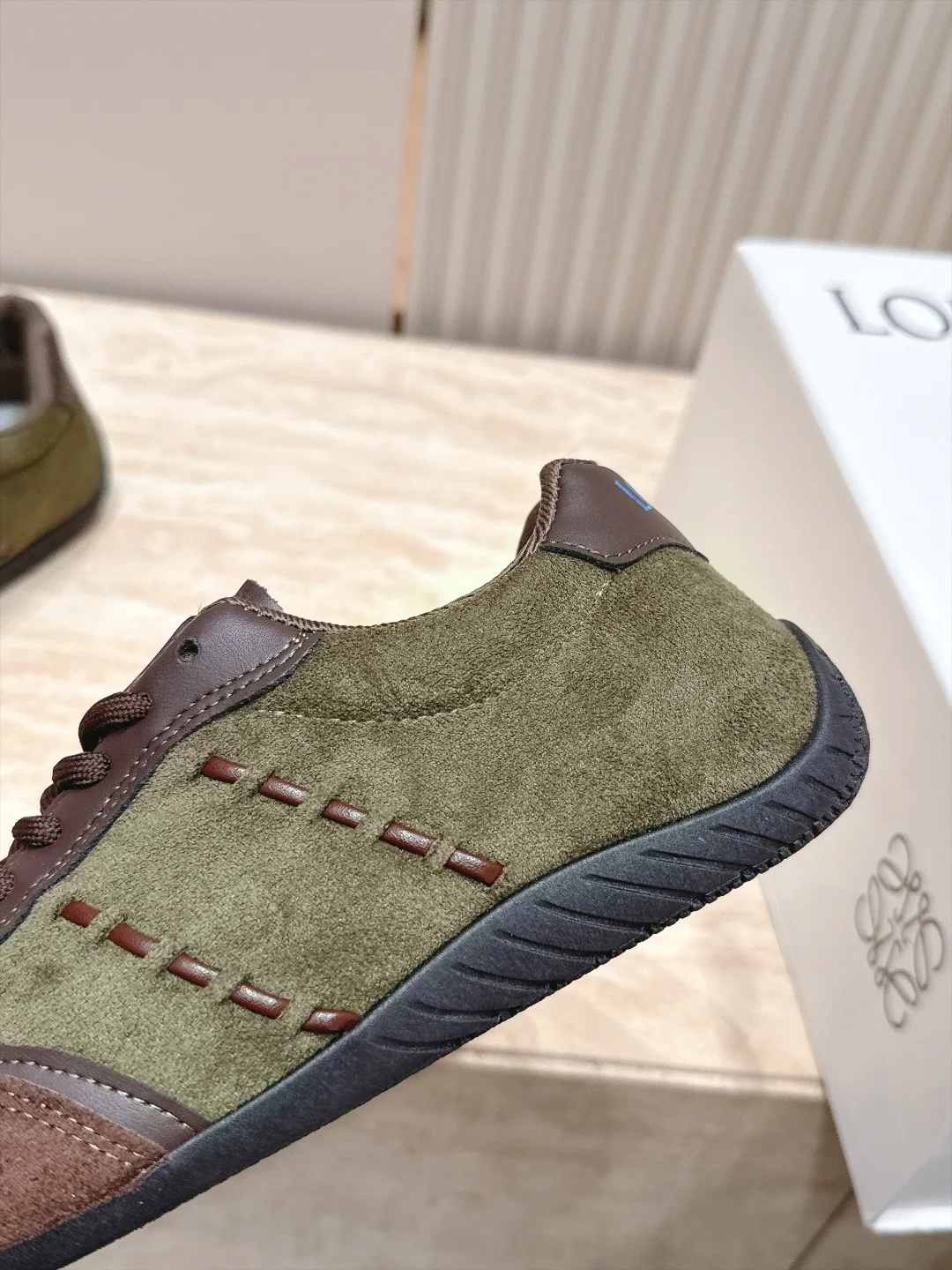 Кроссовки Женские Loewe 18286003