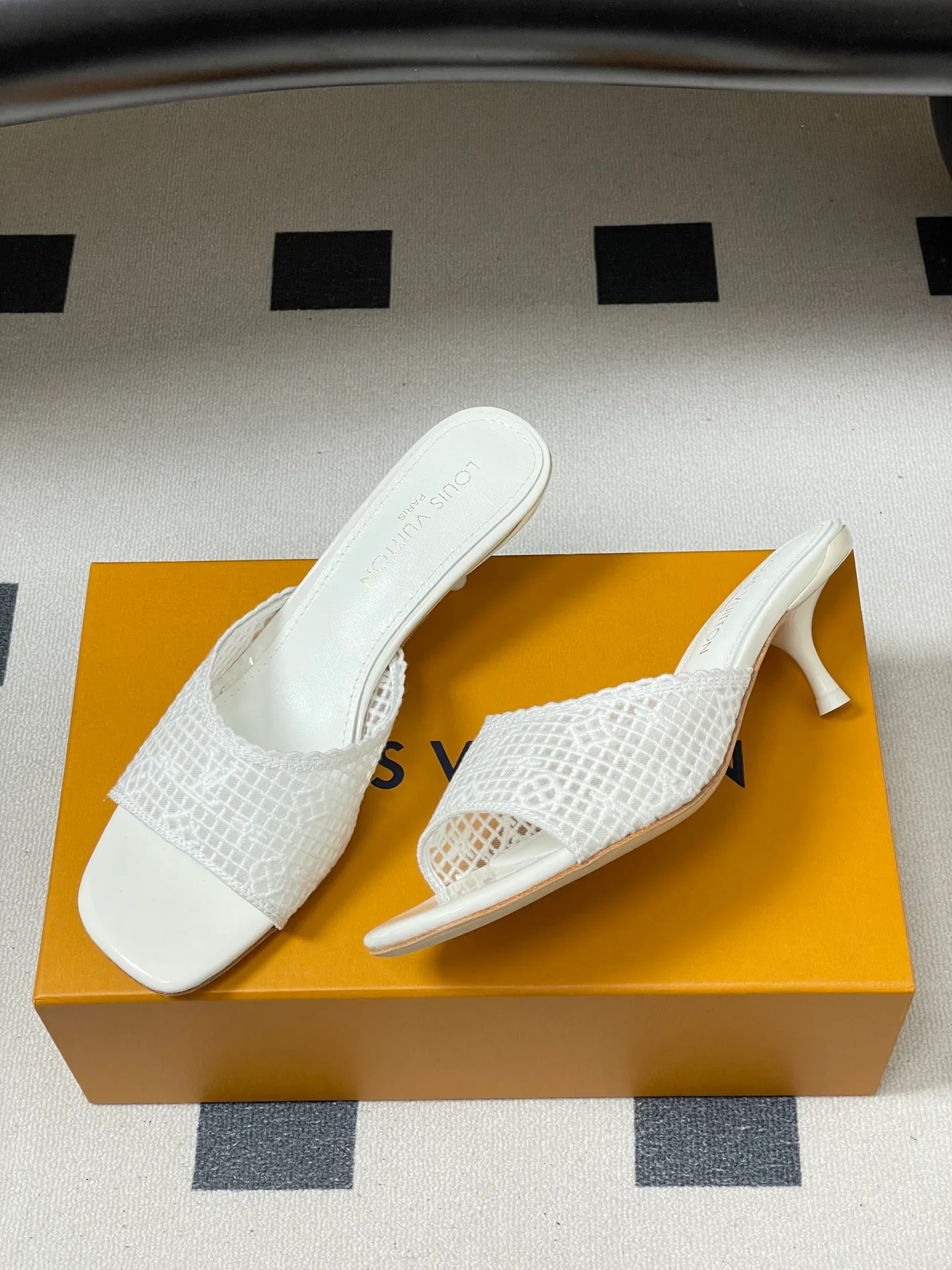 Босоножки Женские Louis Vuitton 13351248