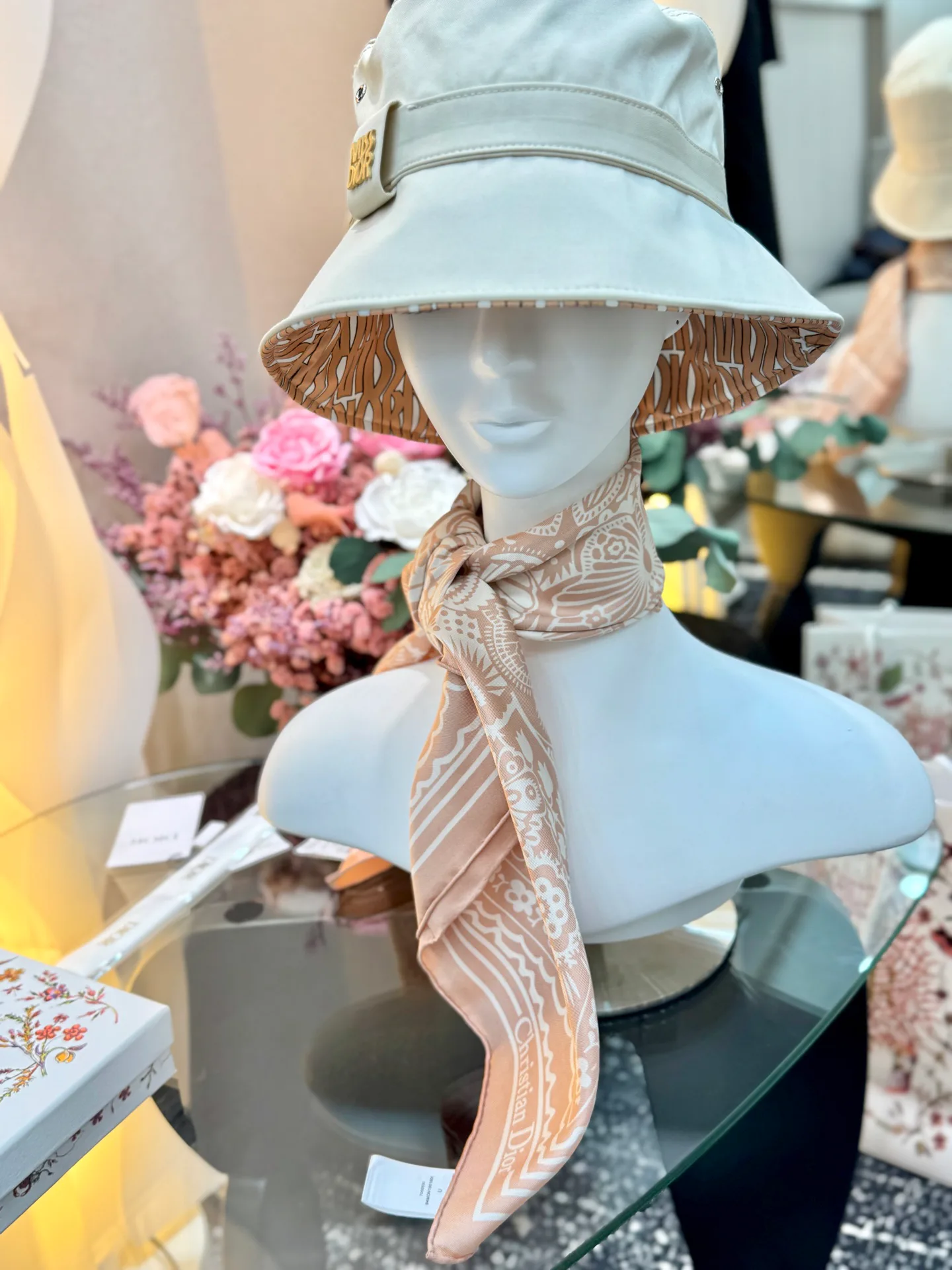 Шарфы Christian Dior 28497