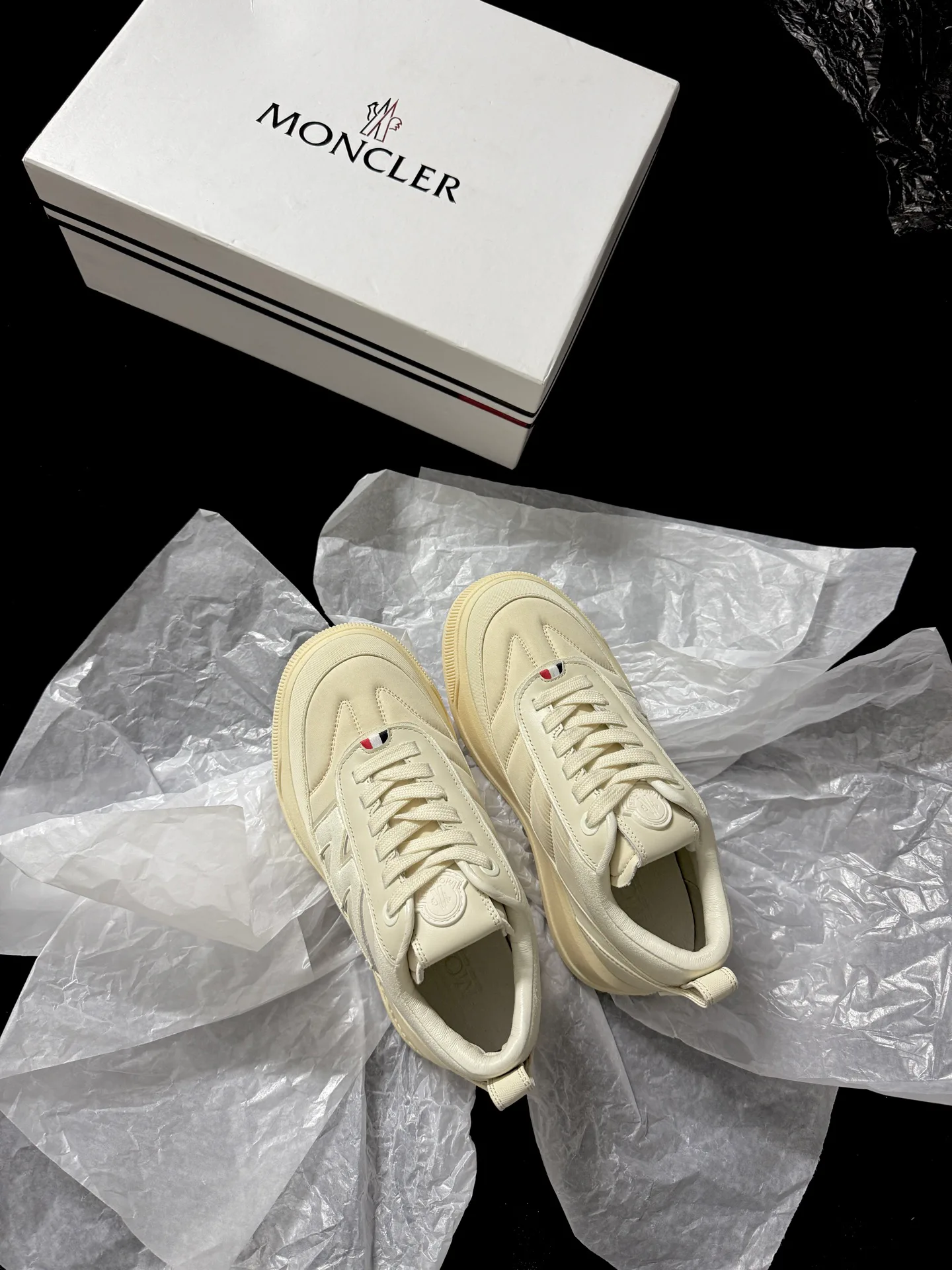 Кроссовки Женские Moncler 1708147
