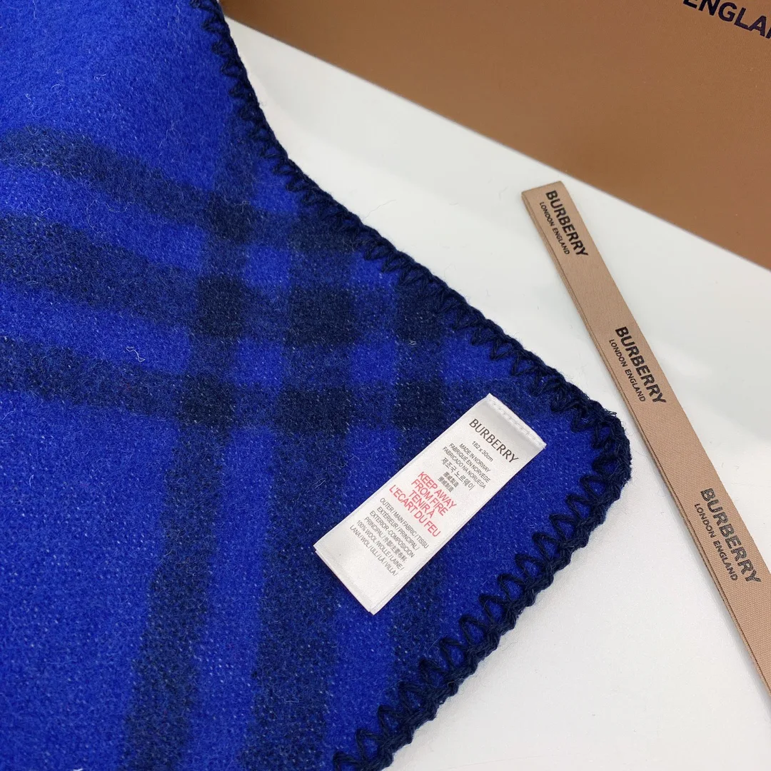 Шарфы Burberry 5021486