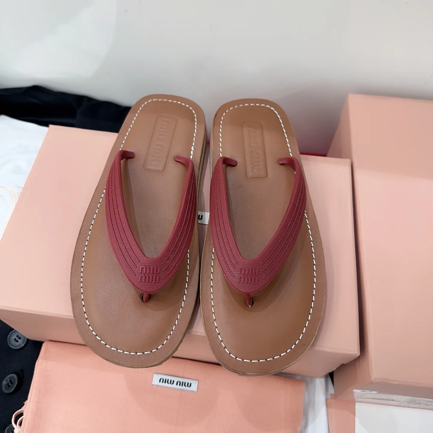 Шлепанцы Женские Miu Miu 12859284