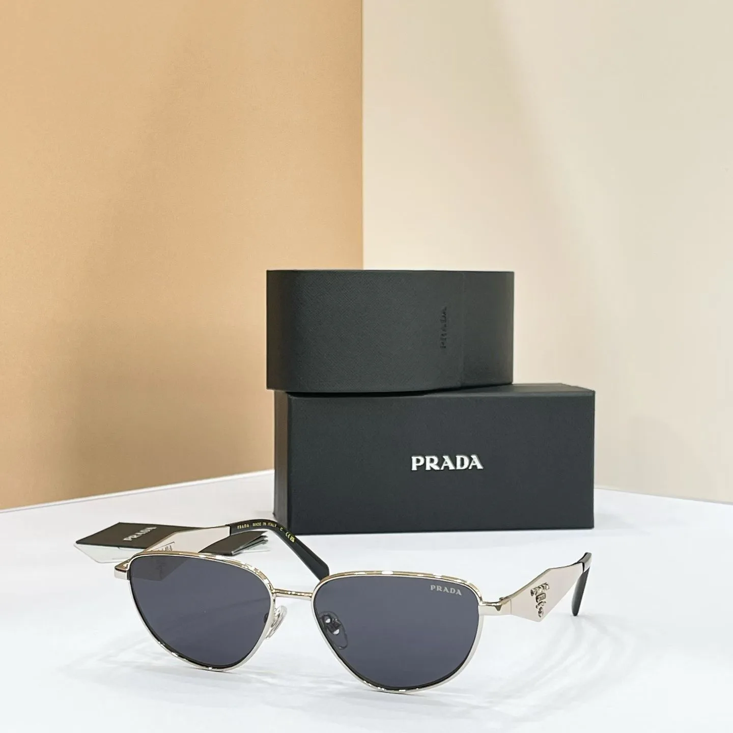Очки Prada 17546266