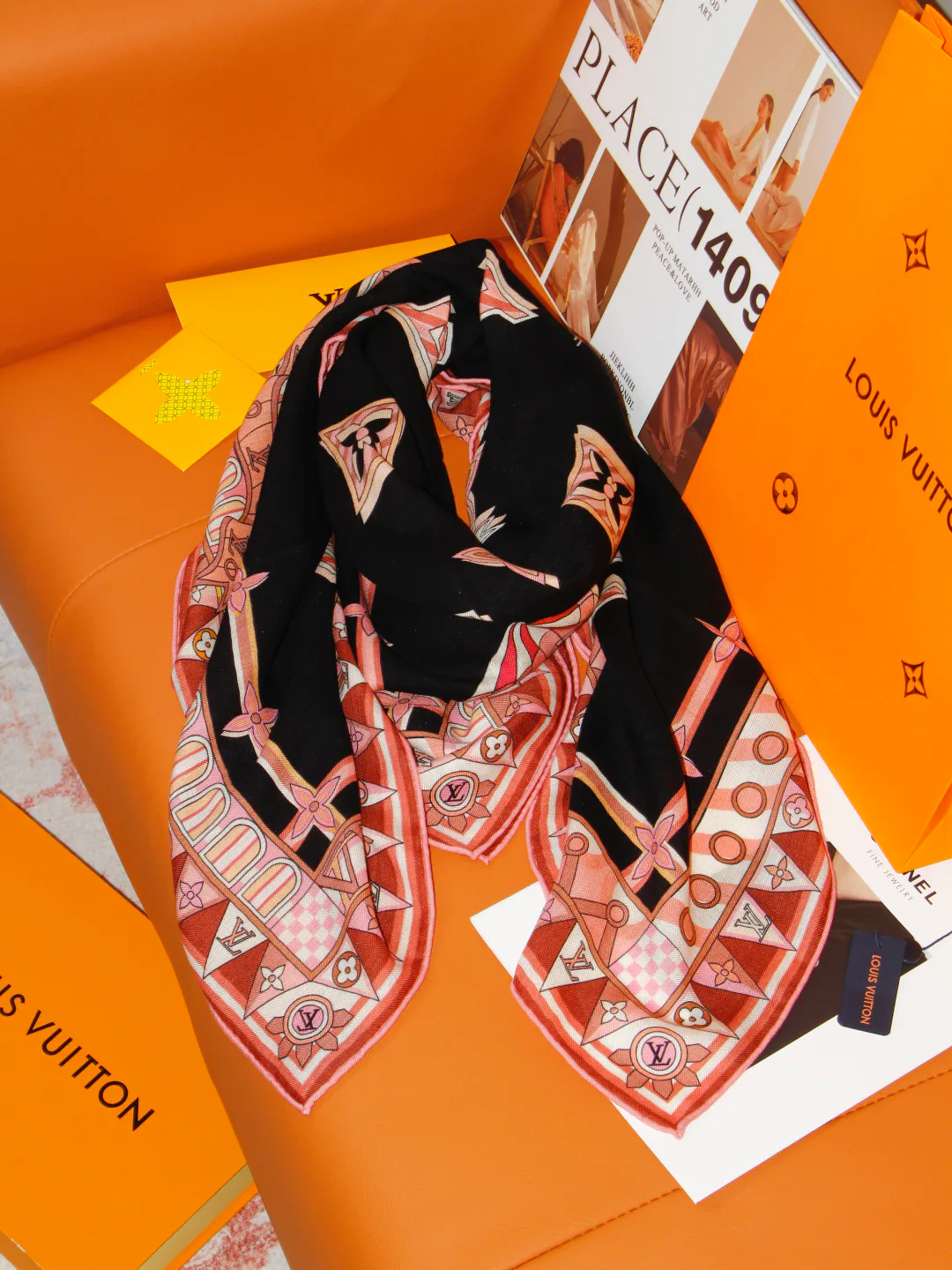 Платки Louis Vuitton 18627051