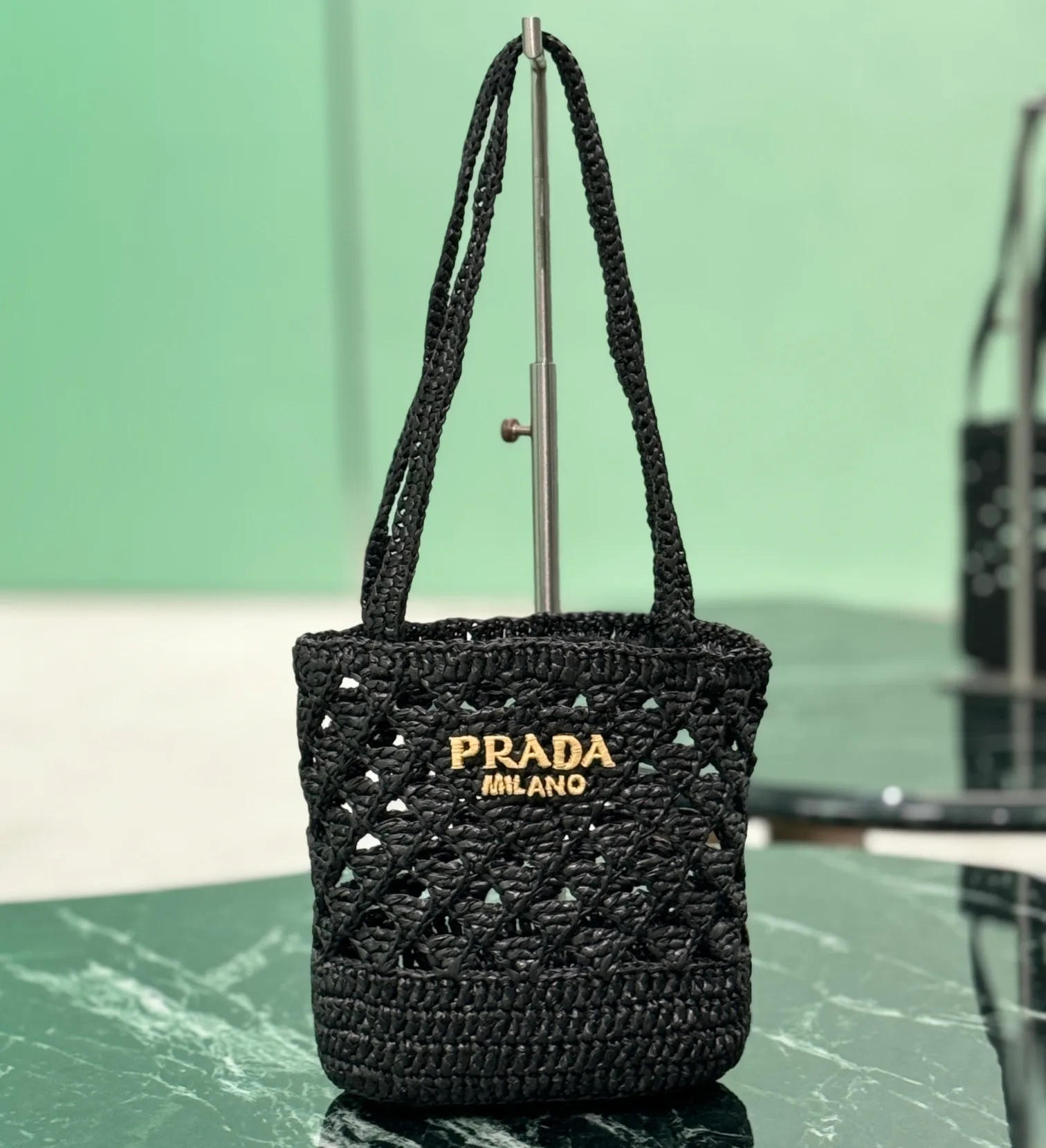 Классические Сумки Женские Prada 12874289