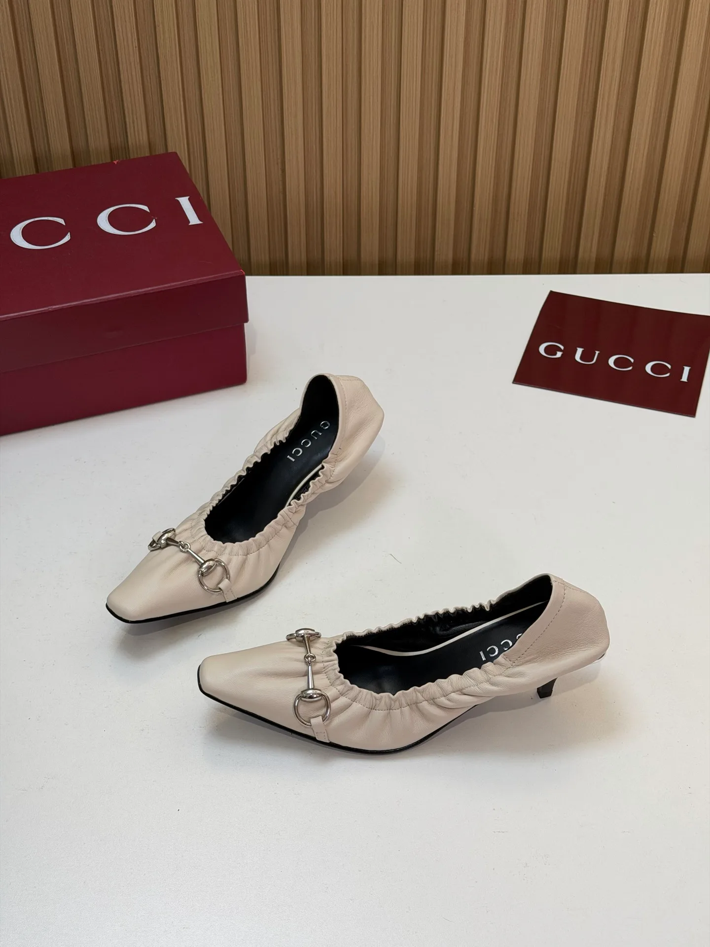 Туфли Женские Gucci 17903804