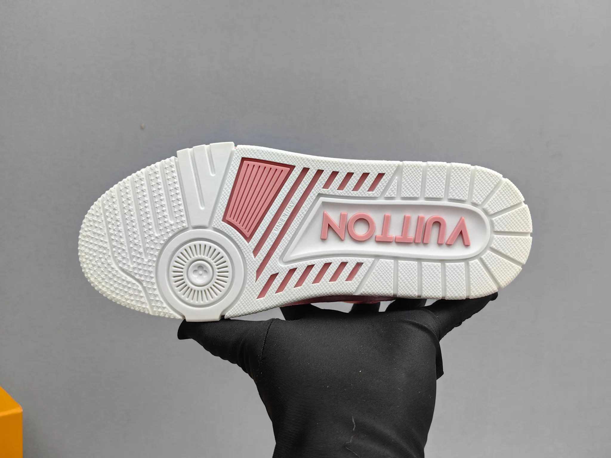 Кроссовки Женские Louis Vuitton 969163