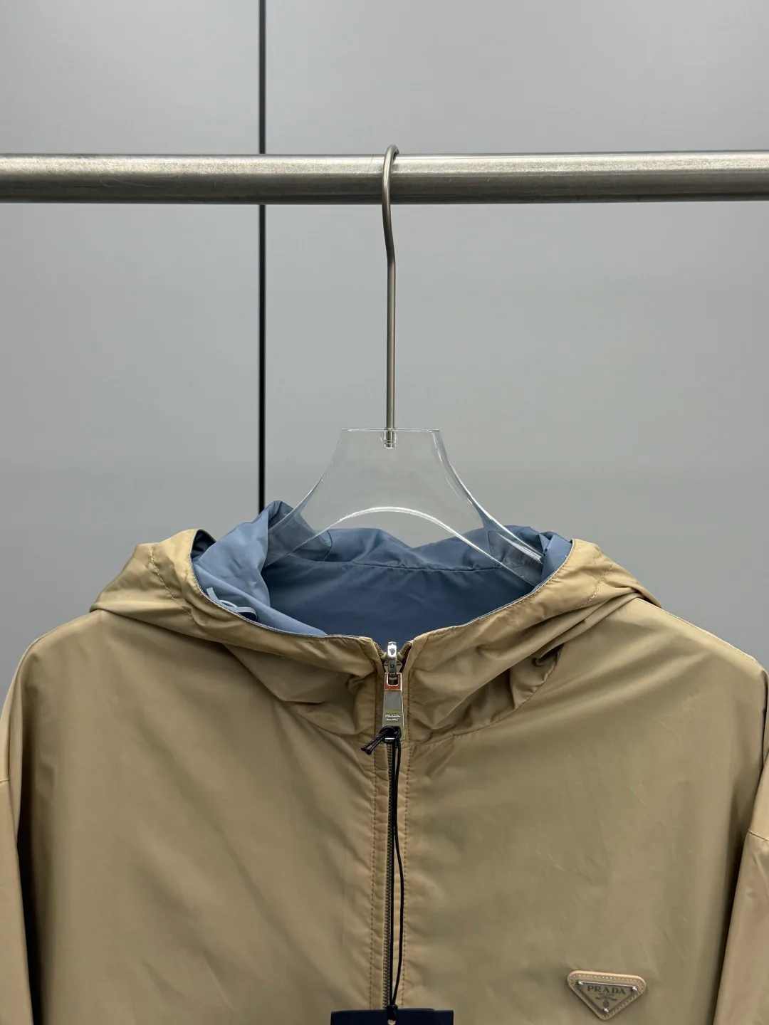 Куртки И Пуховики Мужские Prada 17225402