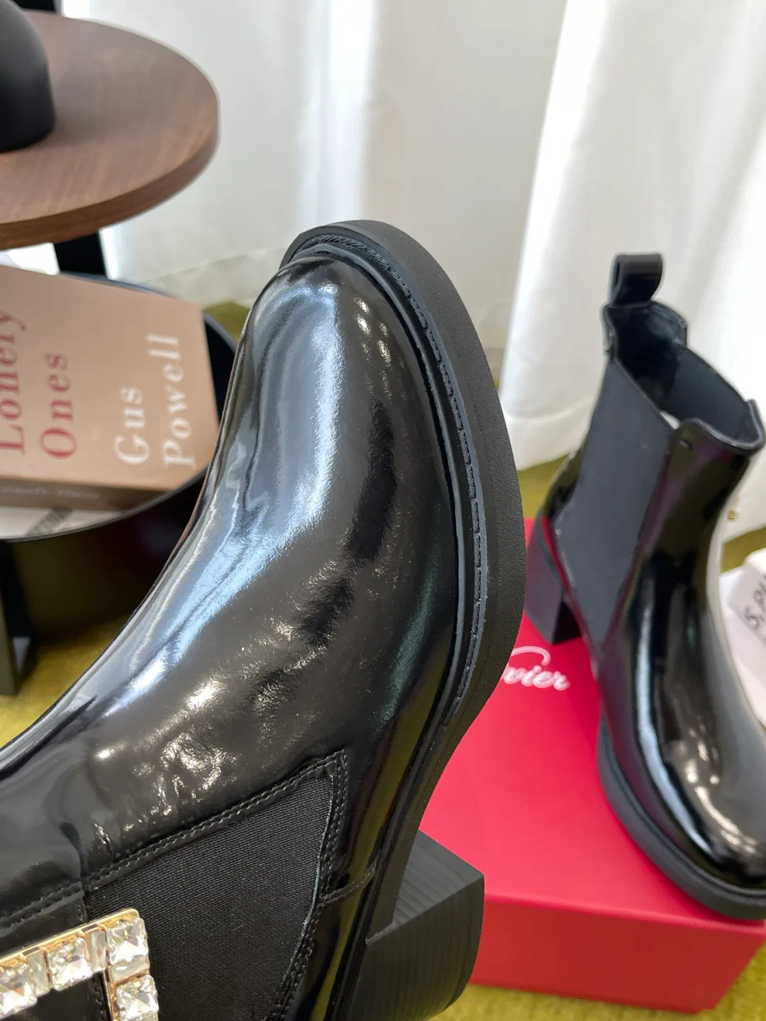 Ботинки Женские Roger Vivier 19578477