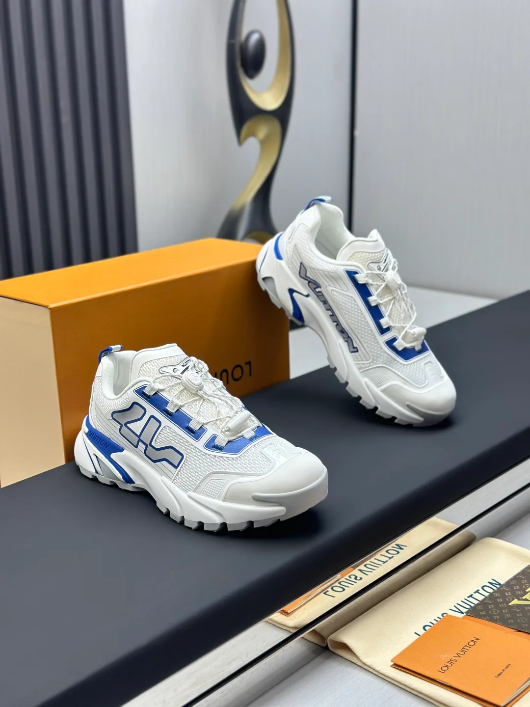Кроссовки Мужские Louis Vuitton 153016