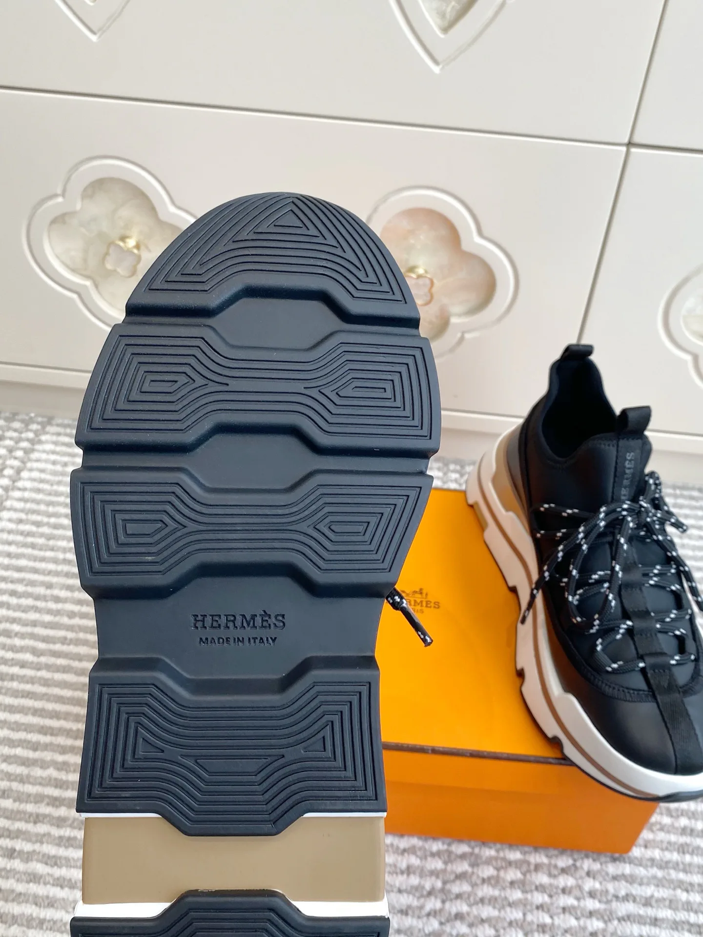 Кроссовки Мужские Hermes 17527390