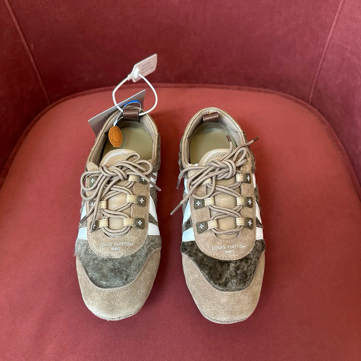 Кроссовки Женские Louis Vuitton 898816