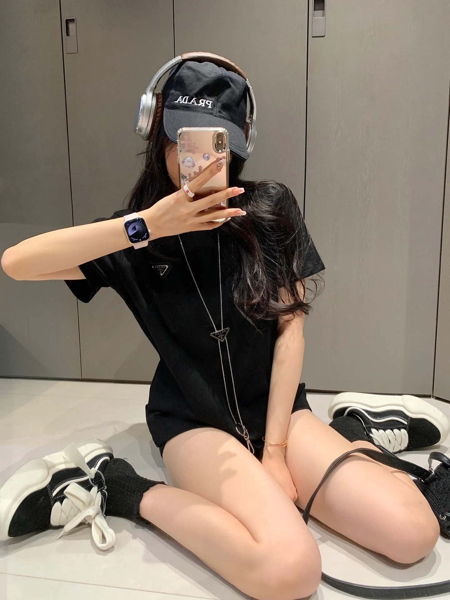 Футболки Женские Prada 16716