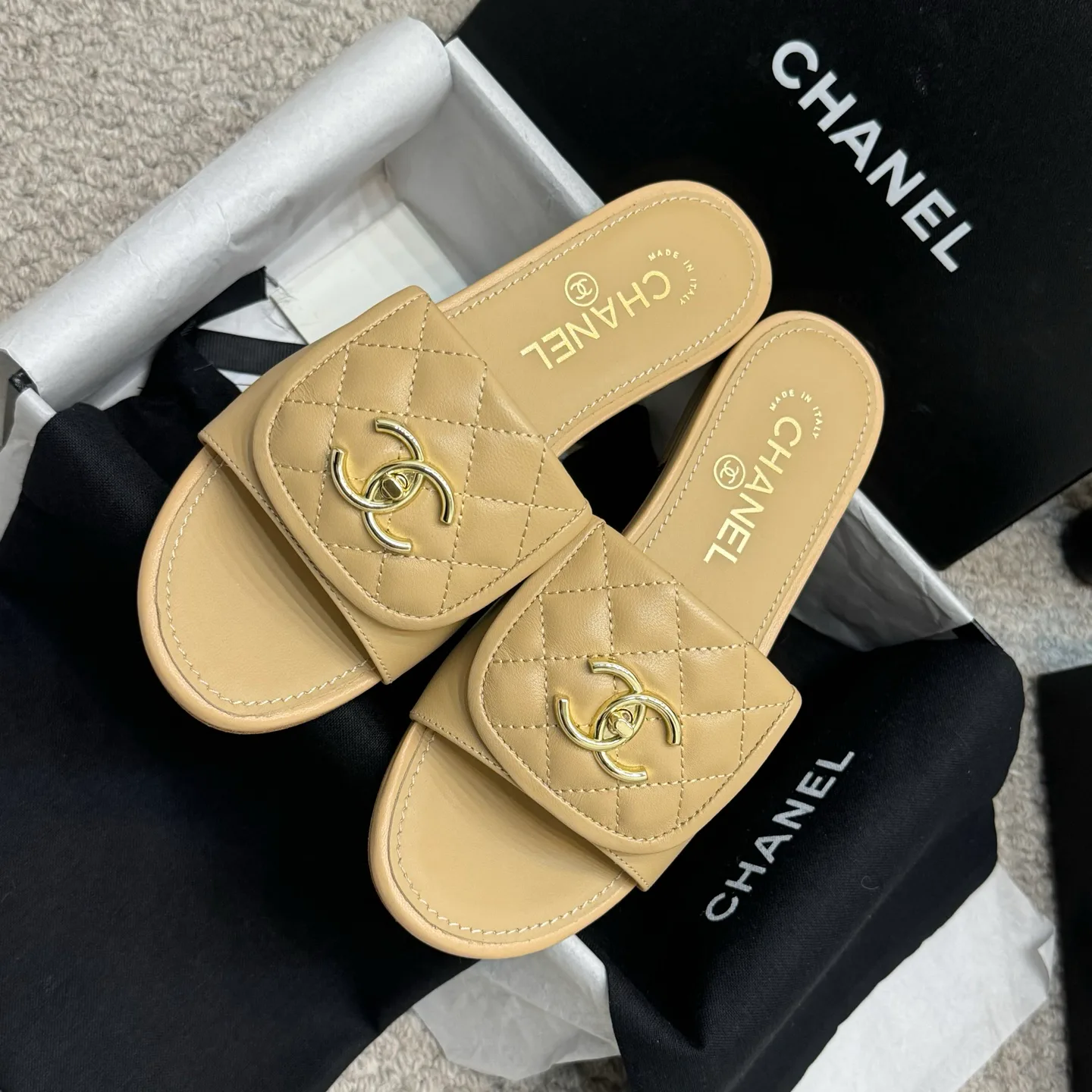 Шлепанцы Женские Chanel 13843