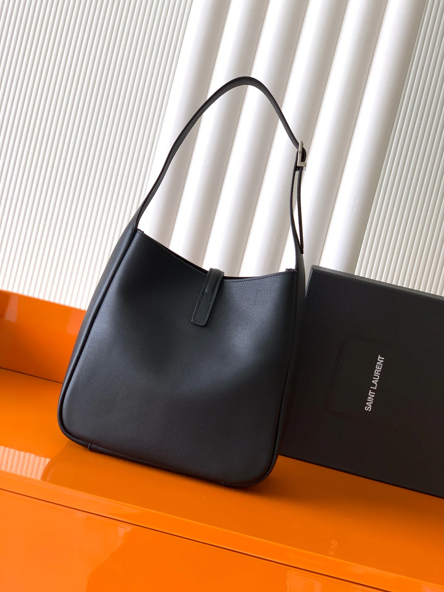 Классические Сумки Женские Saint Laurent 11309808