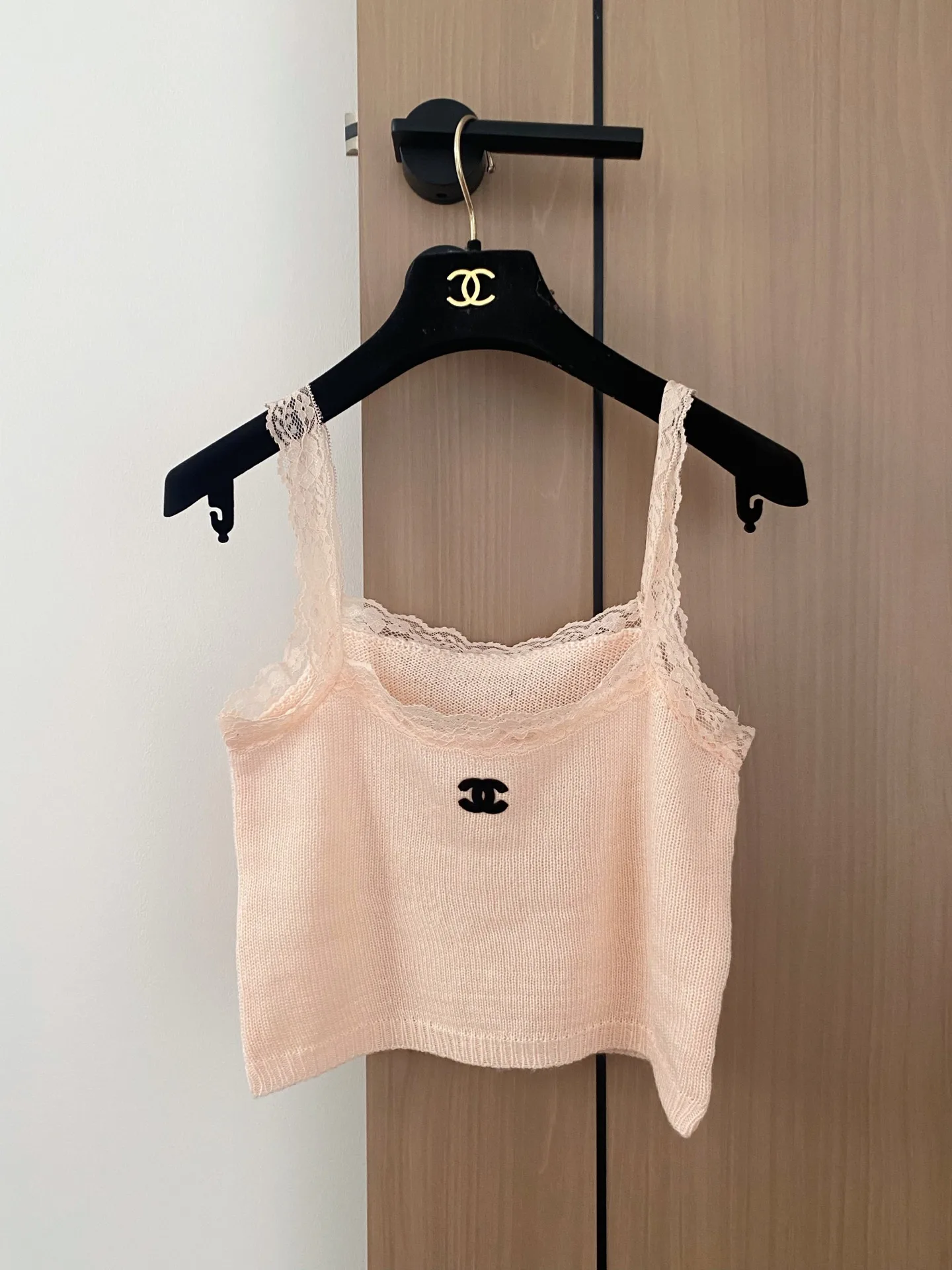 Жилеты Женские Chanel 11180885