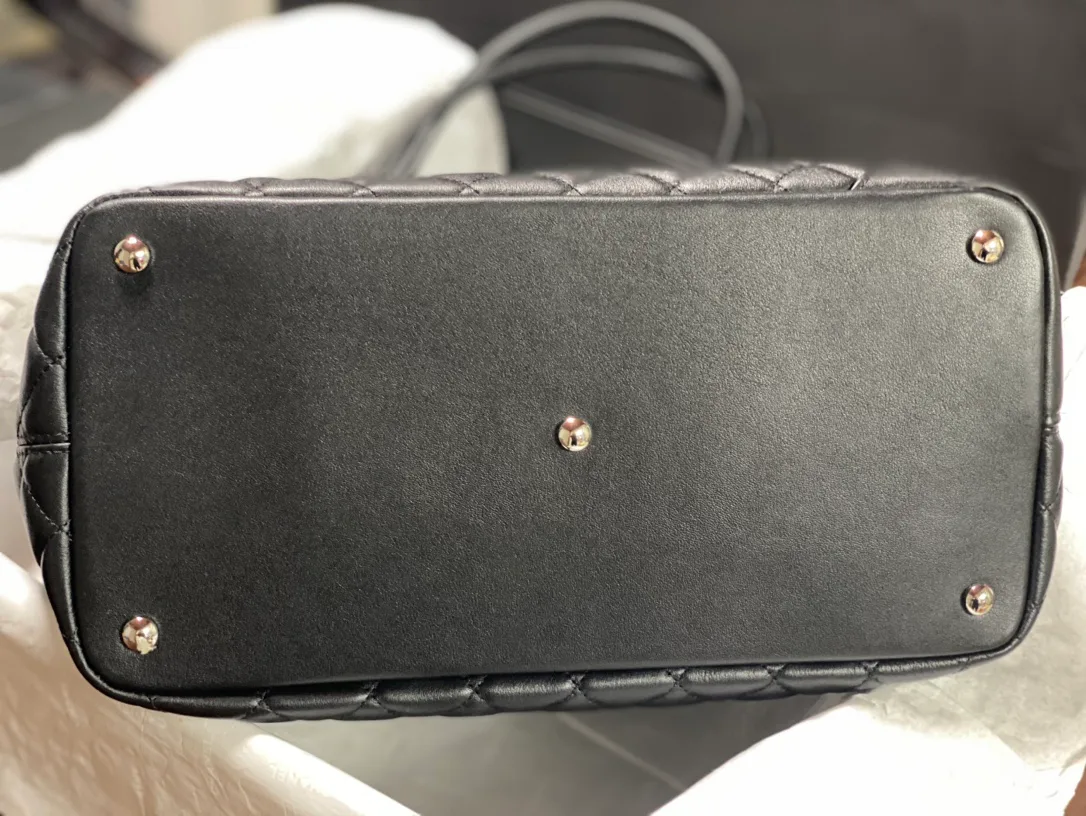 Классические Сумки Женские Chanel 12605783