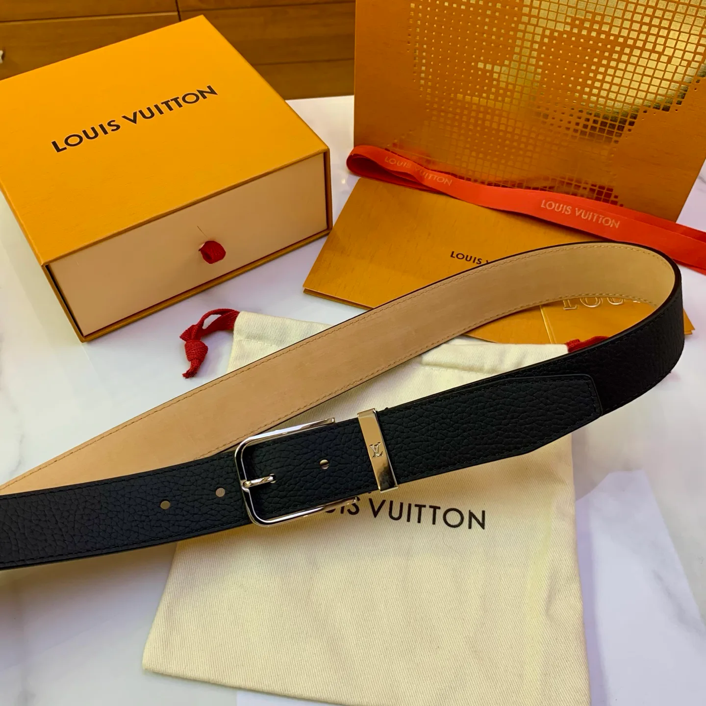 Ремни Louis Vuitton 17682174