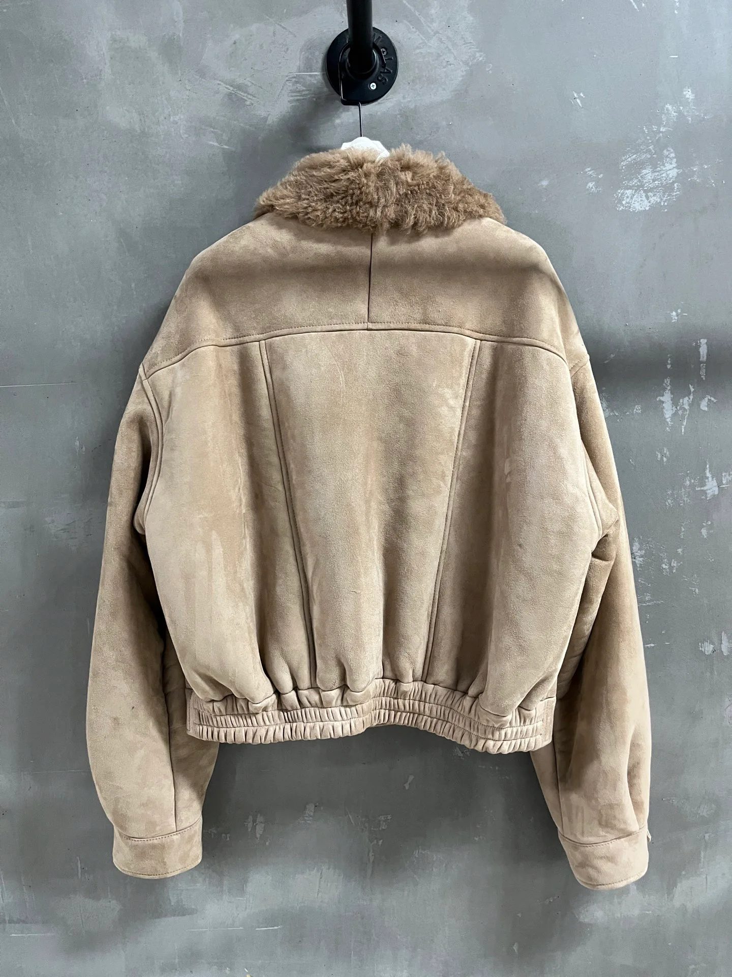 Кожаные Куртки И Дублёнки Женские Saint Laurent 18226800