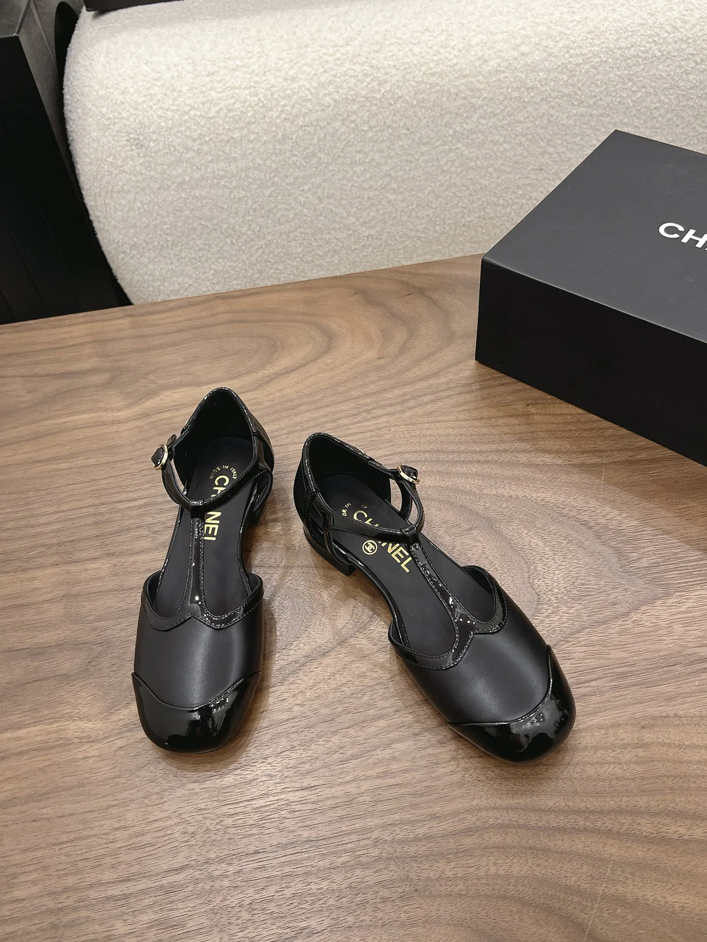 Туфли Женские Chanel 17582671