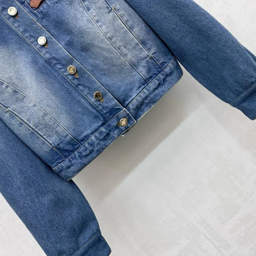 Куртки И Пуховики Женские Louis Vuitton 3051737