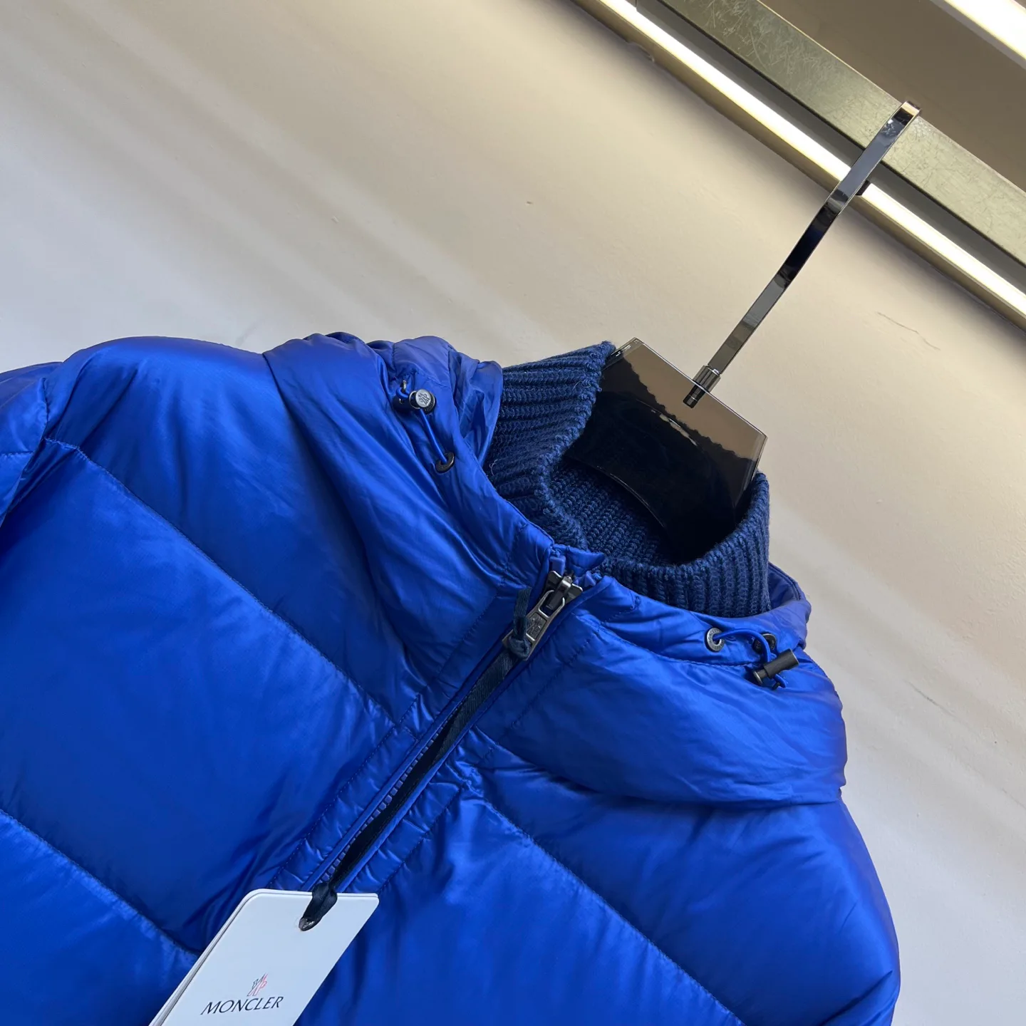 Куртки И Пуховики Женские Moncler 18178507