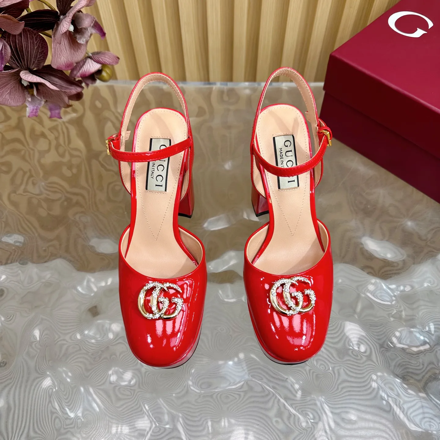 Туфли Женские Gucci 2025