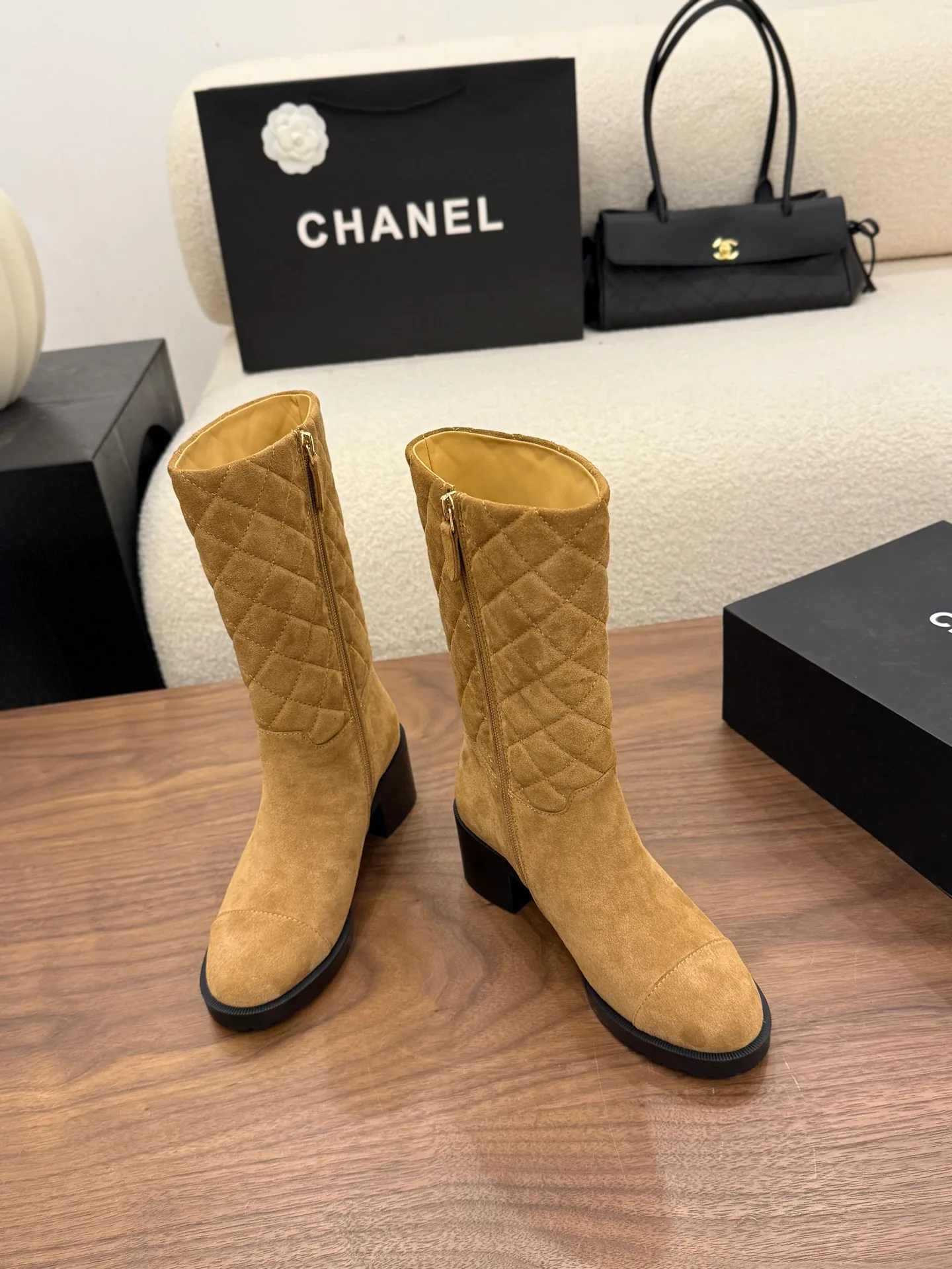 Сапоги Женские Chanel 19050164
