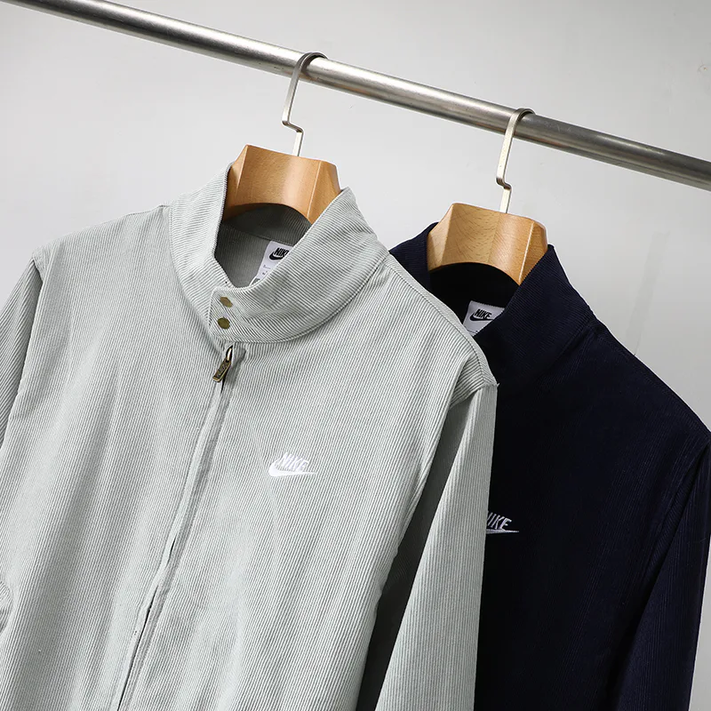 Куртки И Пуховики Женские Nike 134005