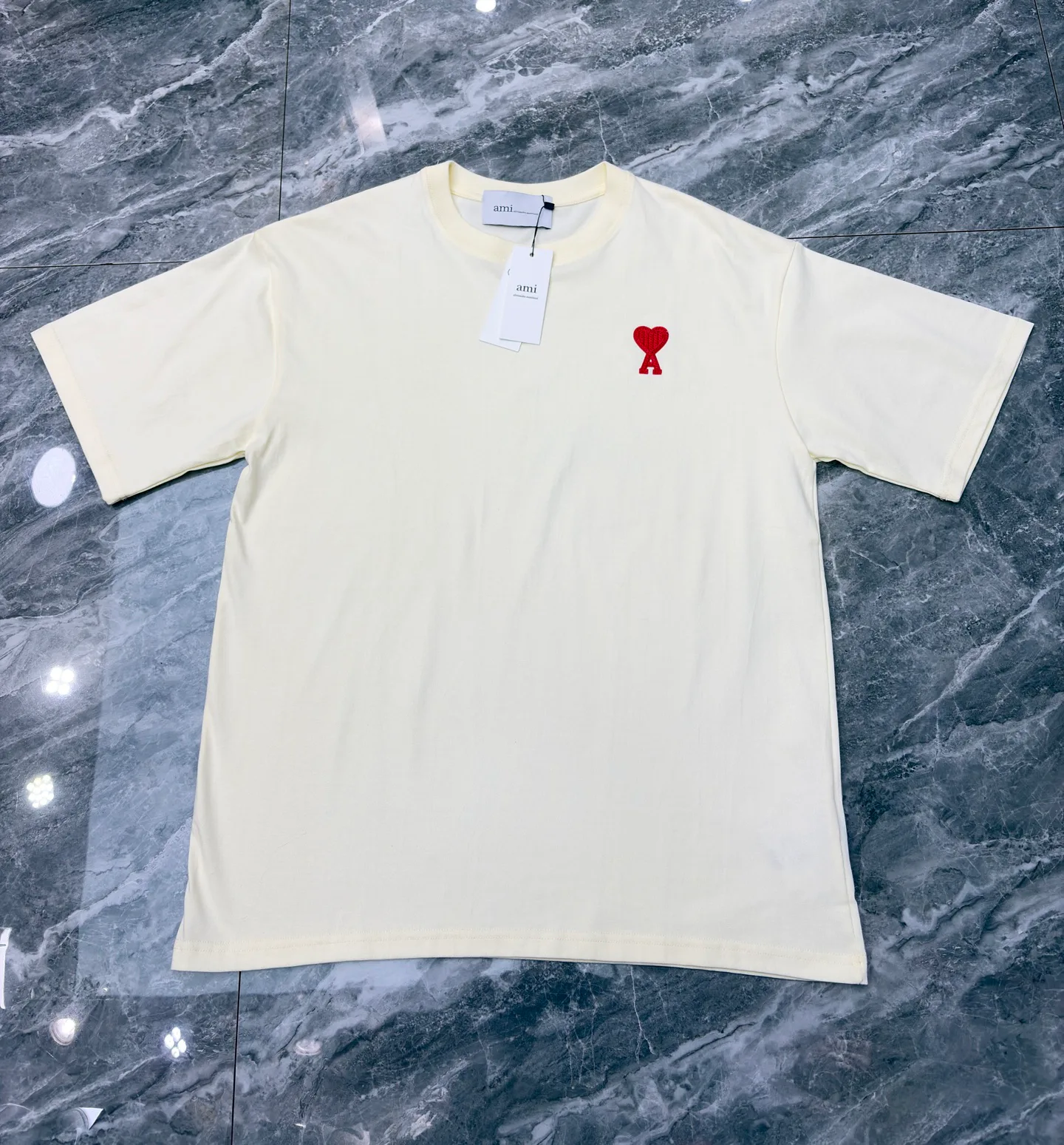 Футболки Женские Ami Paris 11424378