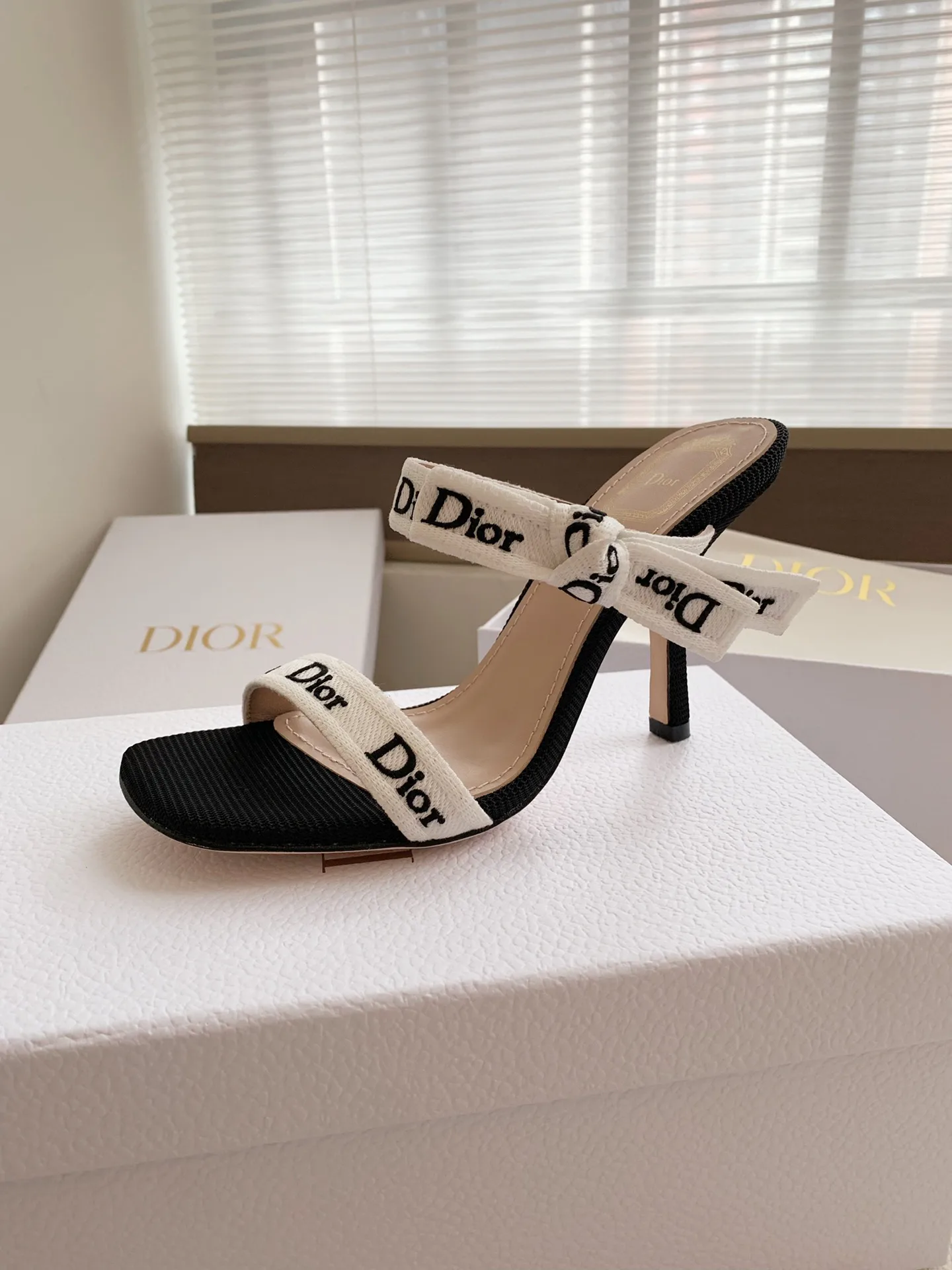 Босоножки Женские Christian Dior 11599294