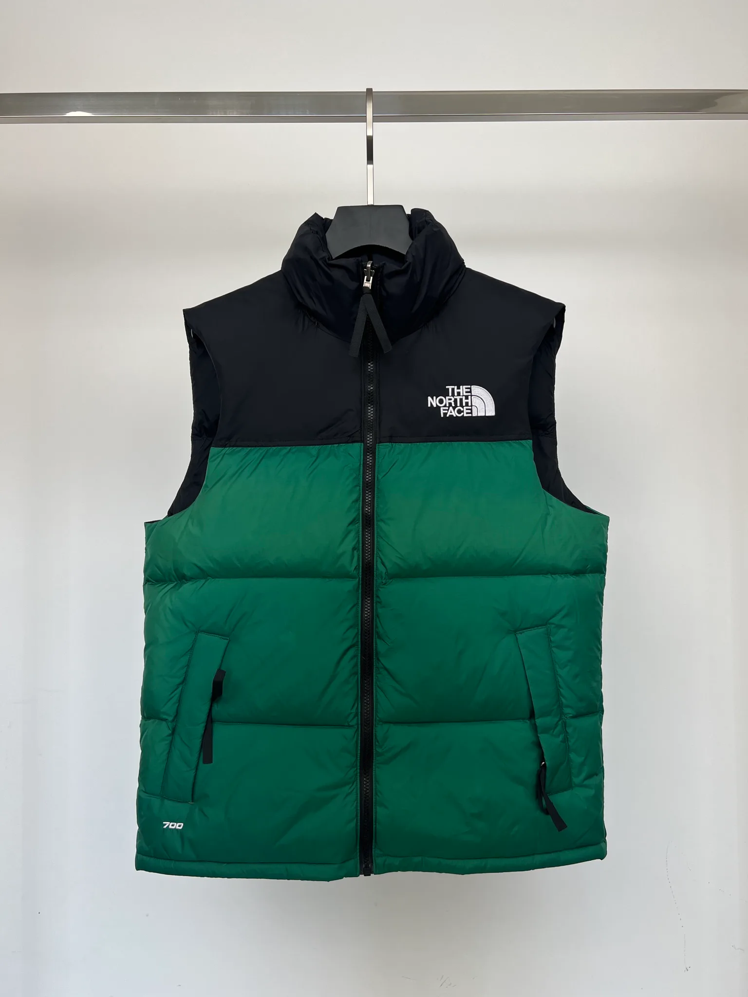 Жилеты Женские The North Face 18416027