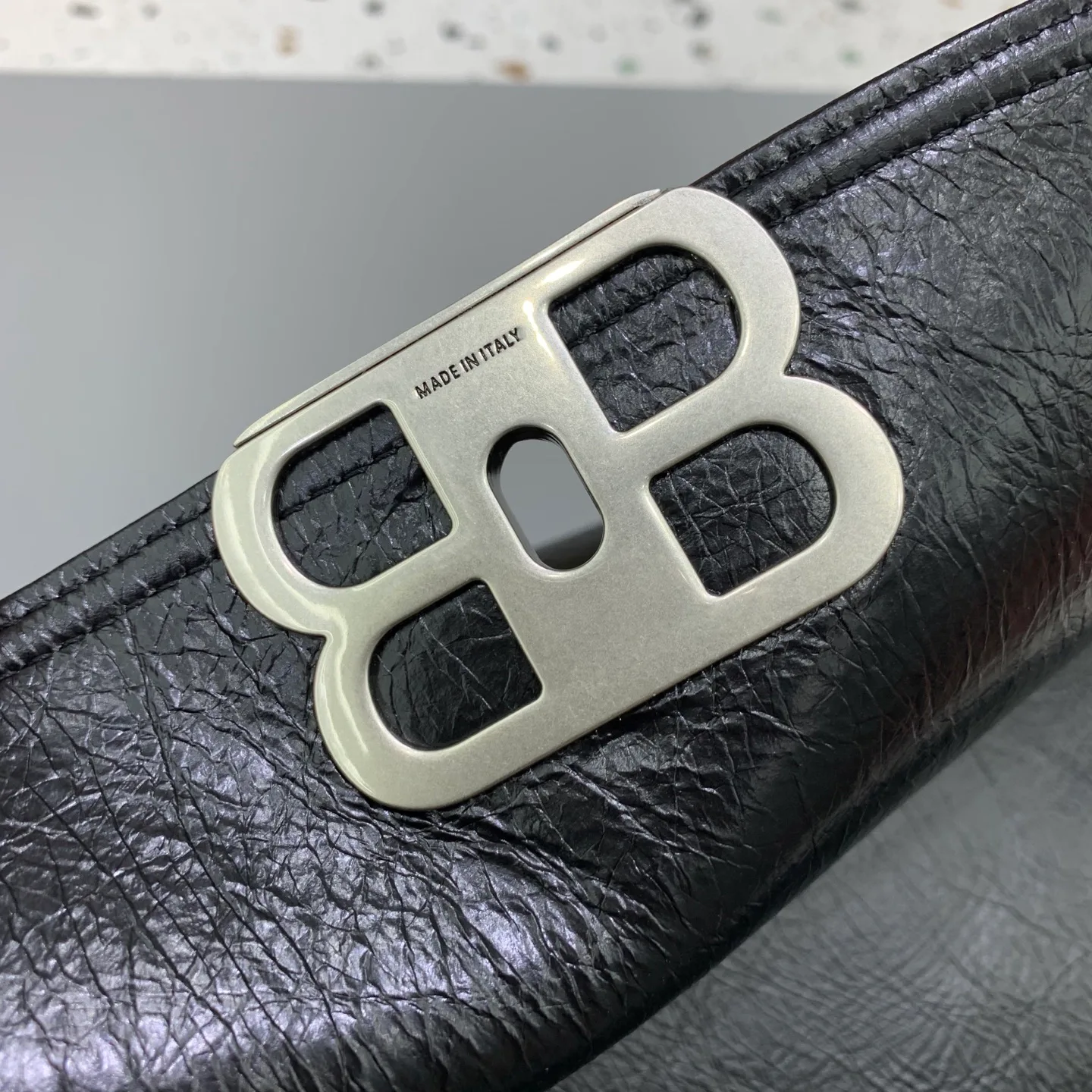 Классические Сумки Женские Balenciaga 18136441