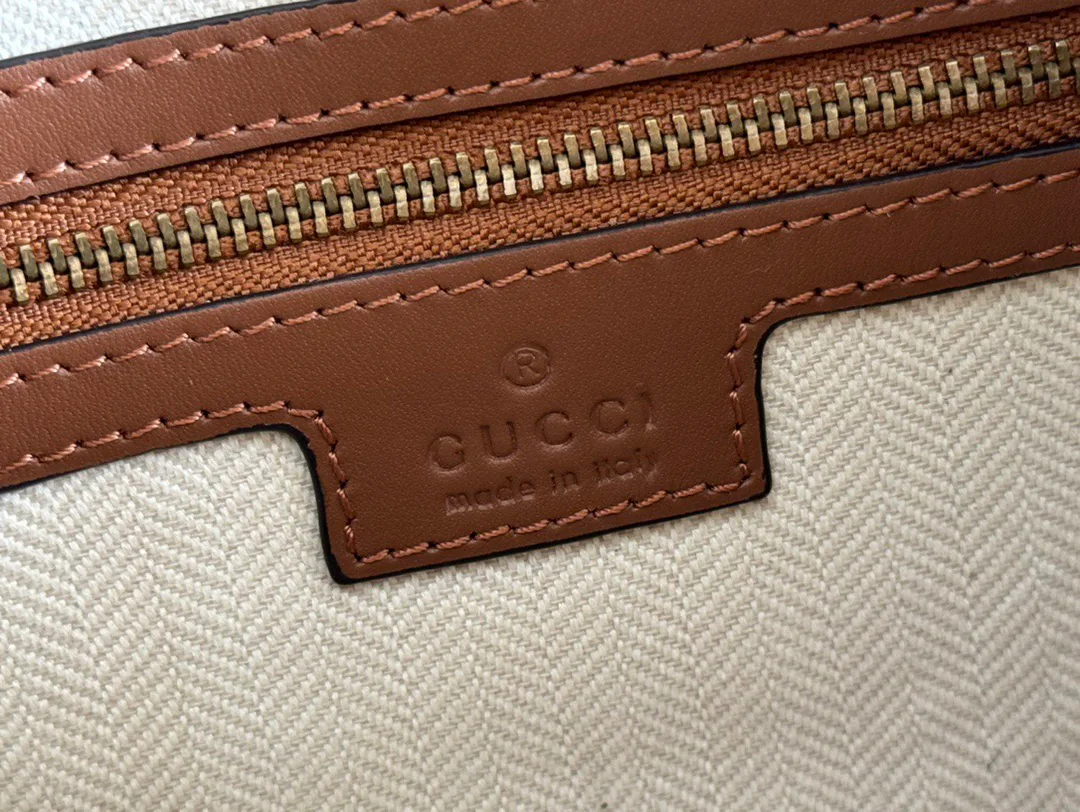 Классические Сумки Женские Gucci 17449051