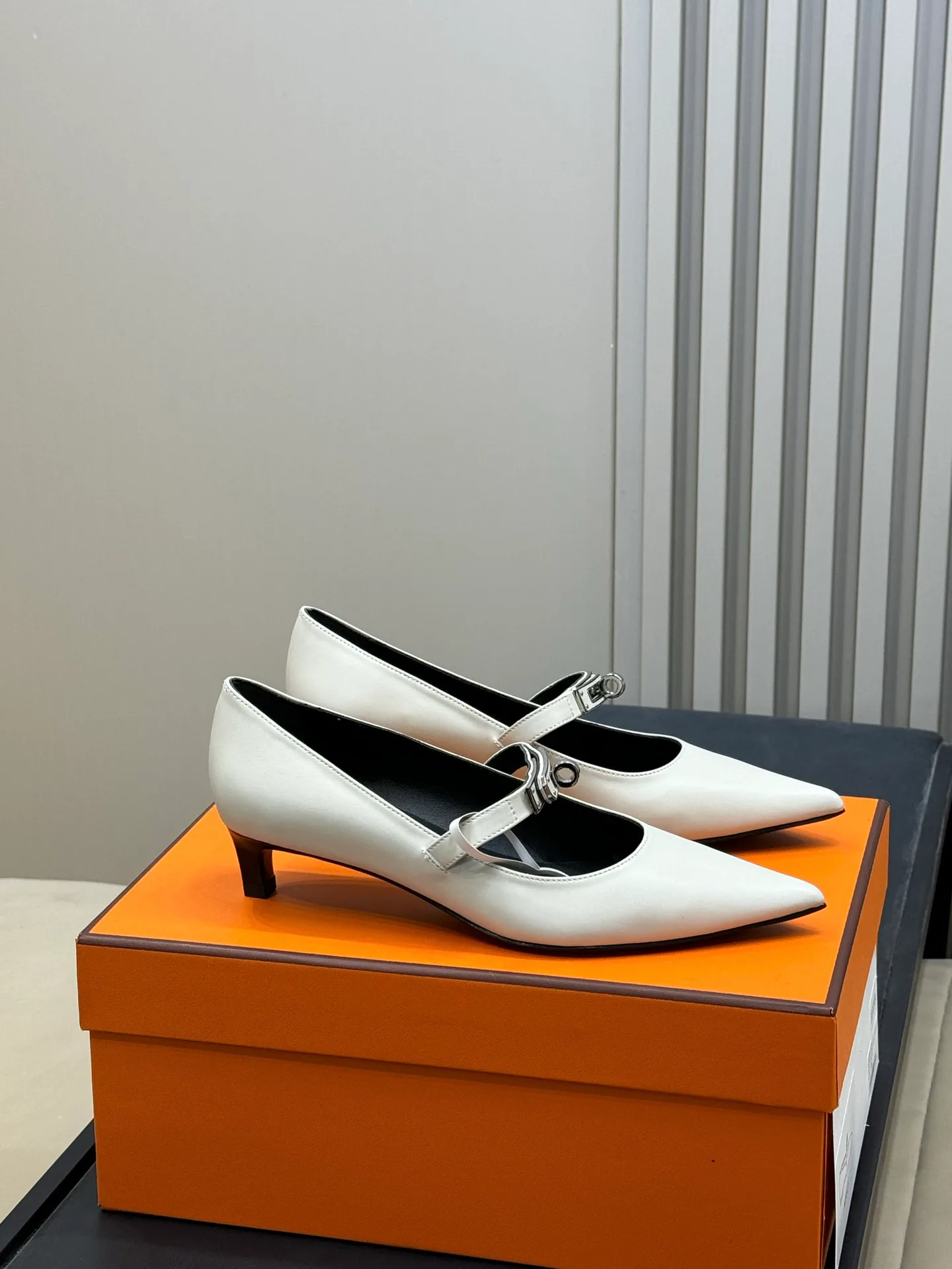 Туфли Женские Hermes 678510