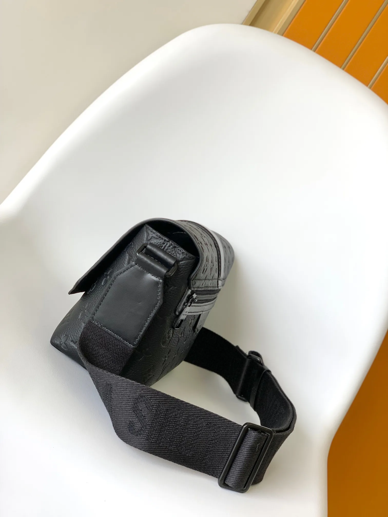 Сумки На Ремне Женские Louis Vuitton 369588