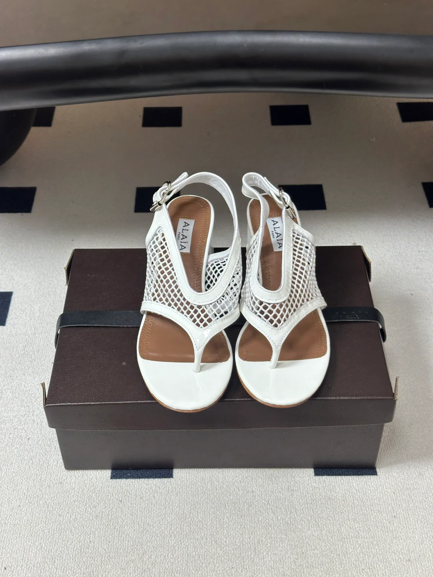 Босоножки Женские Alaia 17338424