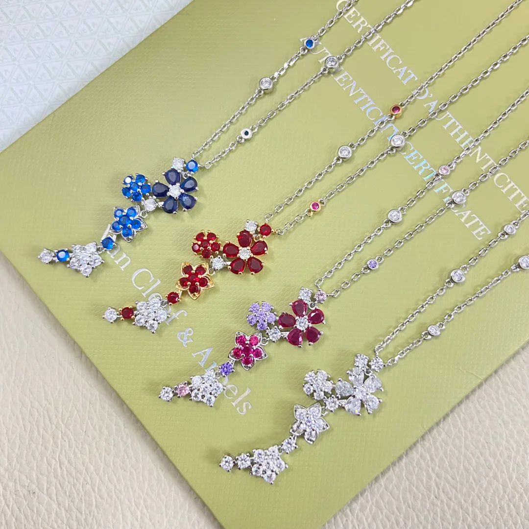 Бижутерия Van Cleef & Arpels 11704560