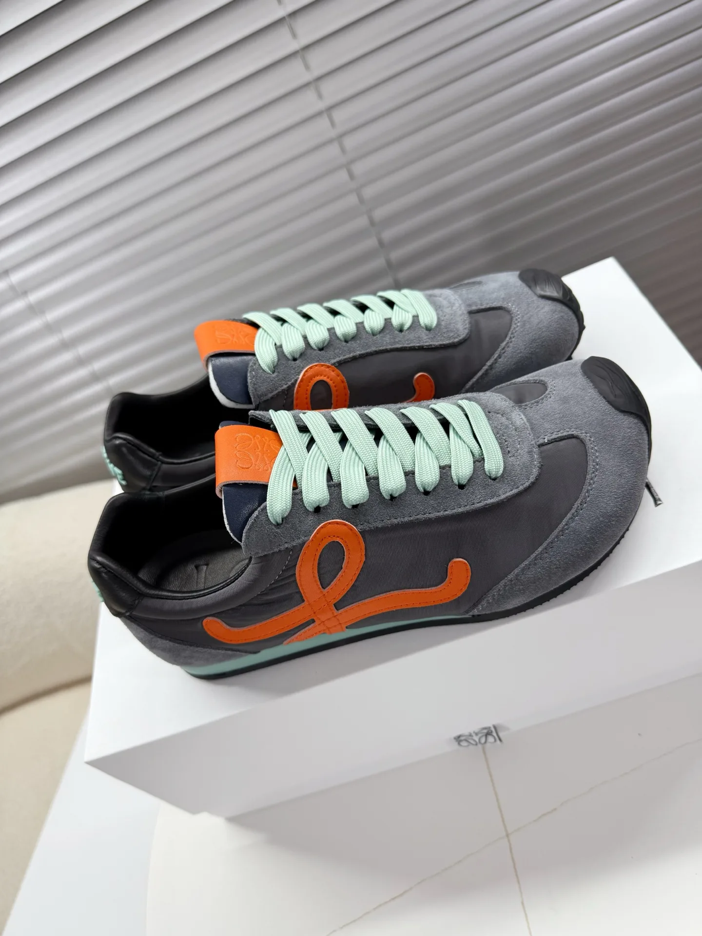 Кроссовки Женские Loewe 4019916