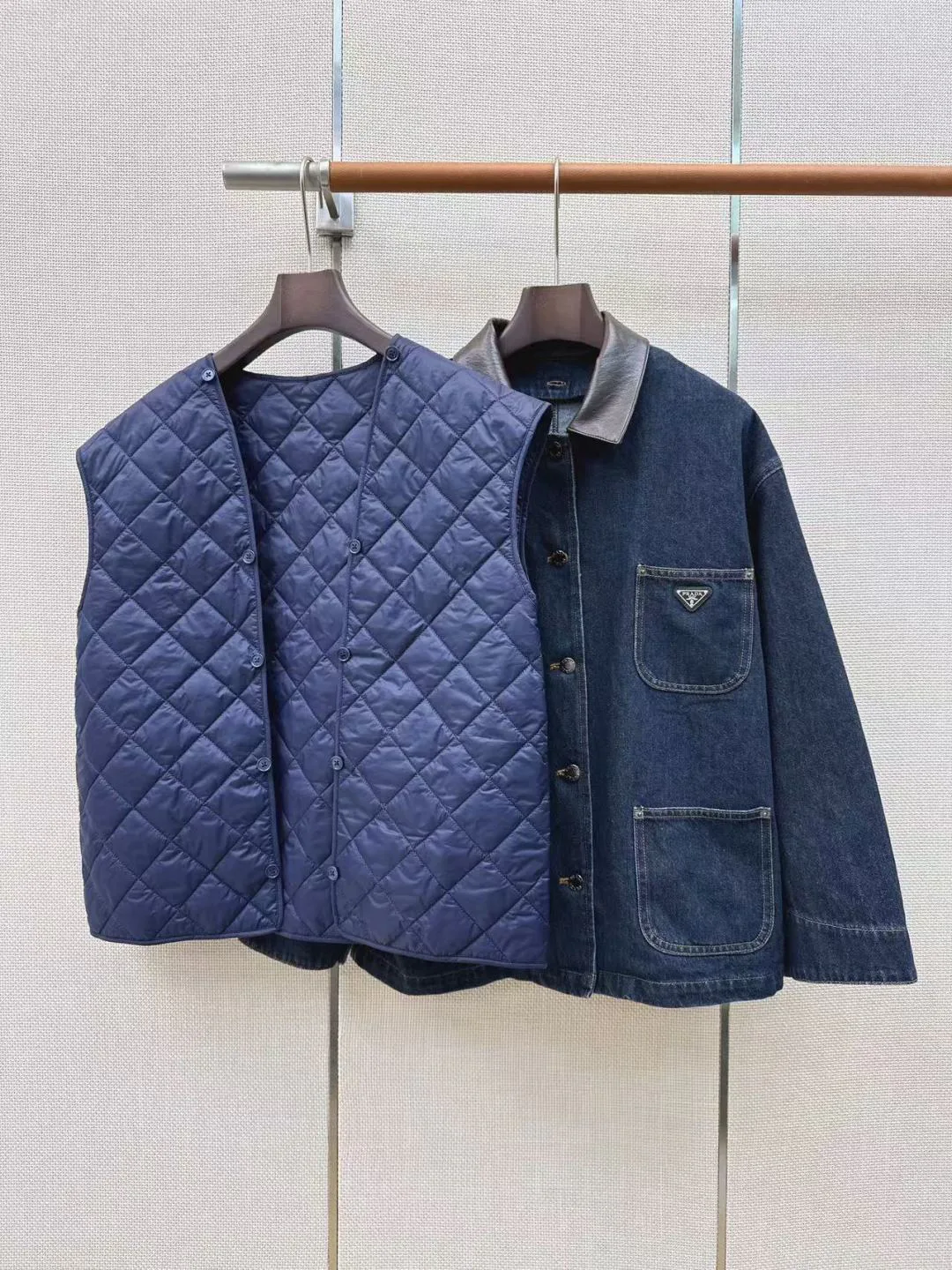Куртки И Пуховики Женские Prada 19294002