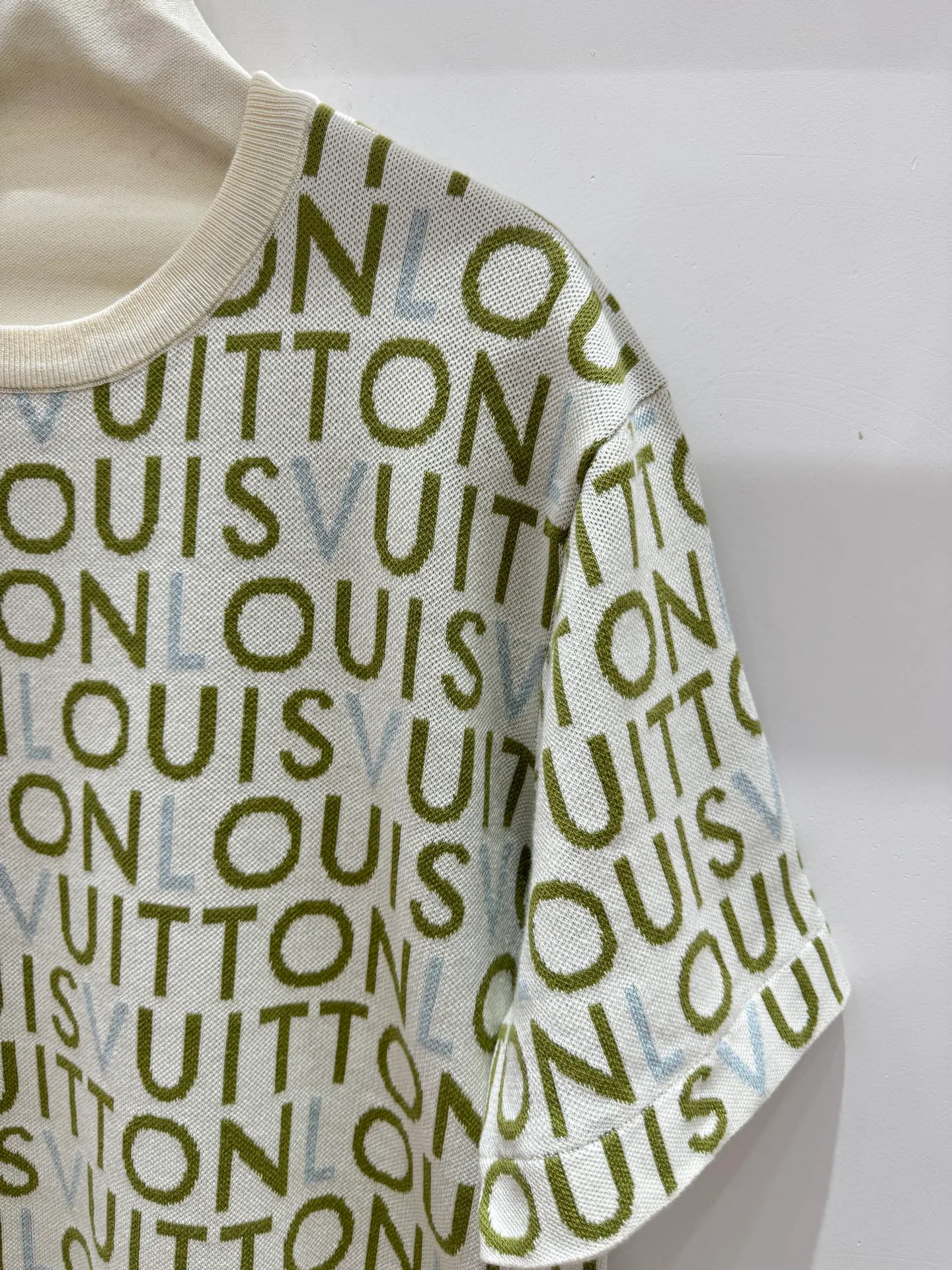 Футболки Женские Louis Vuitton 11337725