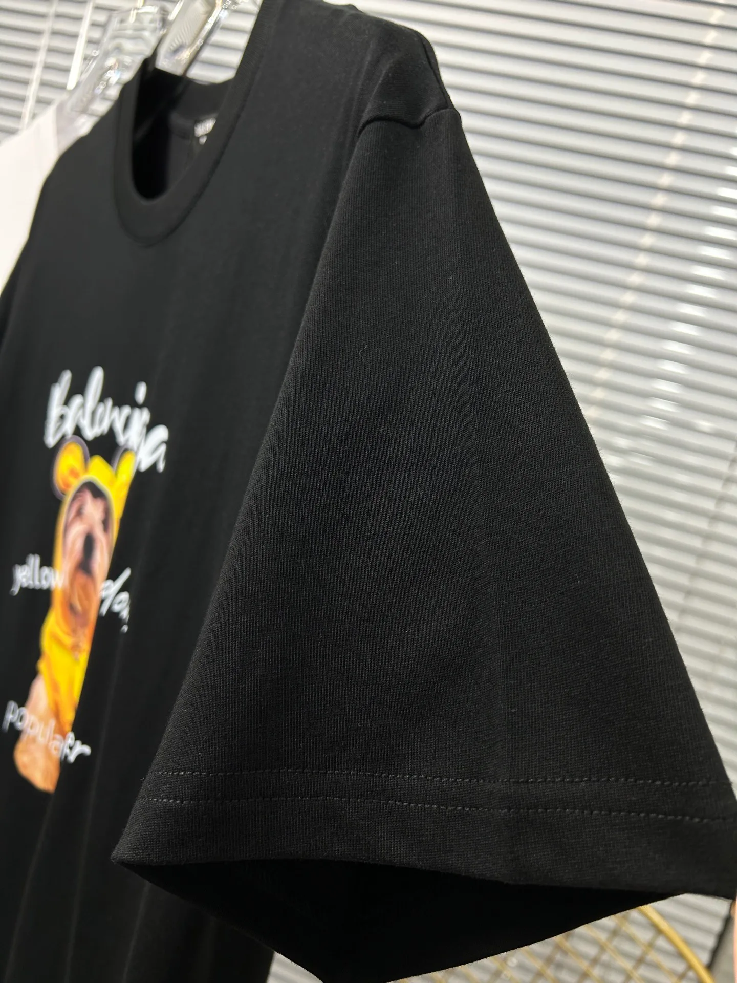 Футболки Женские Balenciaga 15448