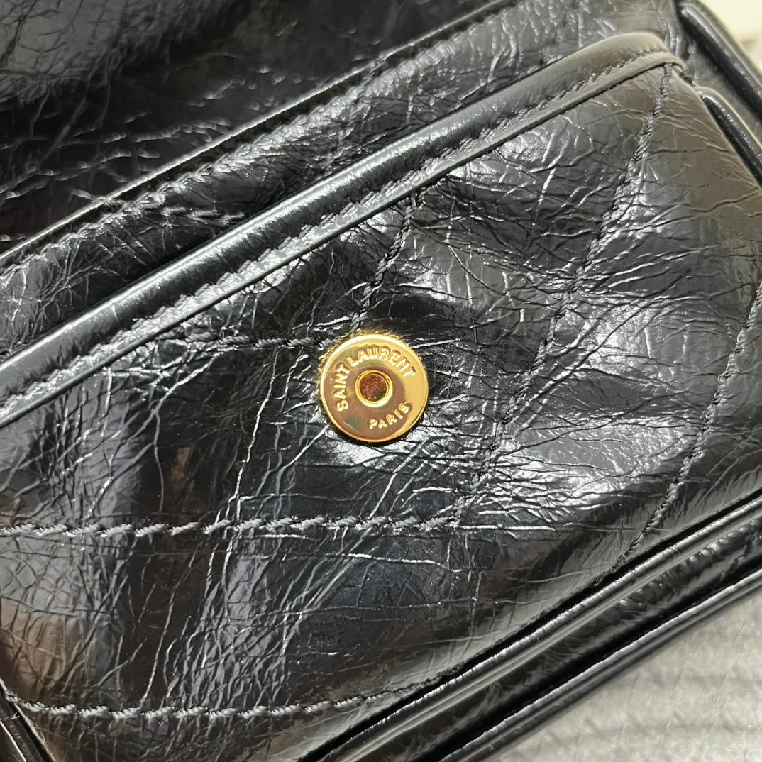 Классические Сумки Женские Saint Laurent 18220671