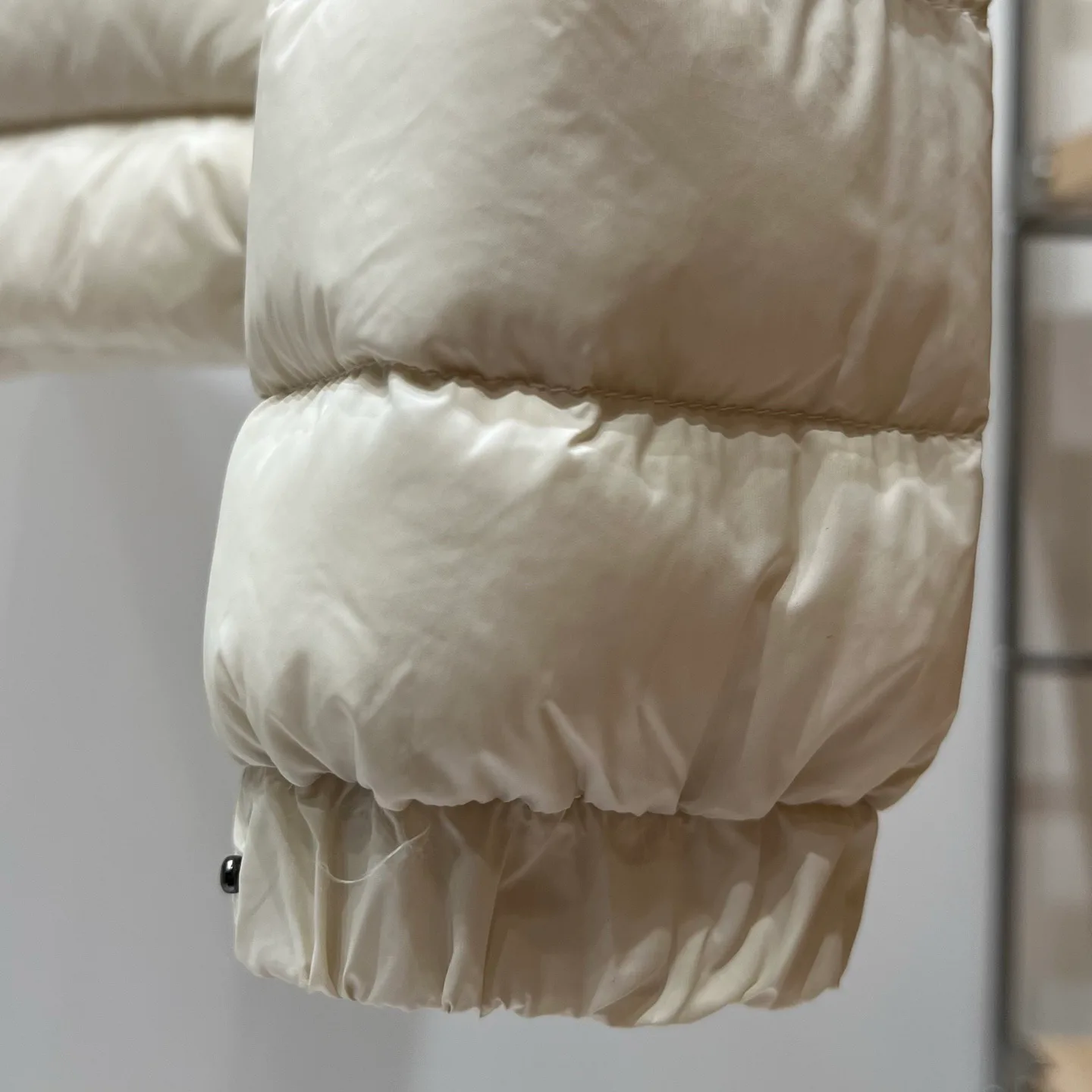 Куртки И Пуховики Женские Moncler 18336958