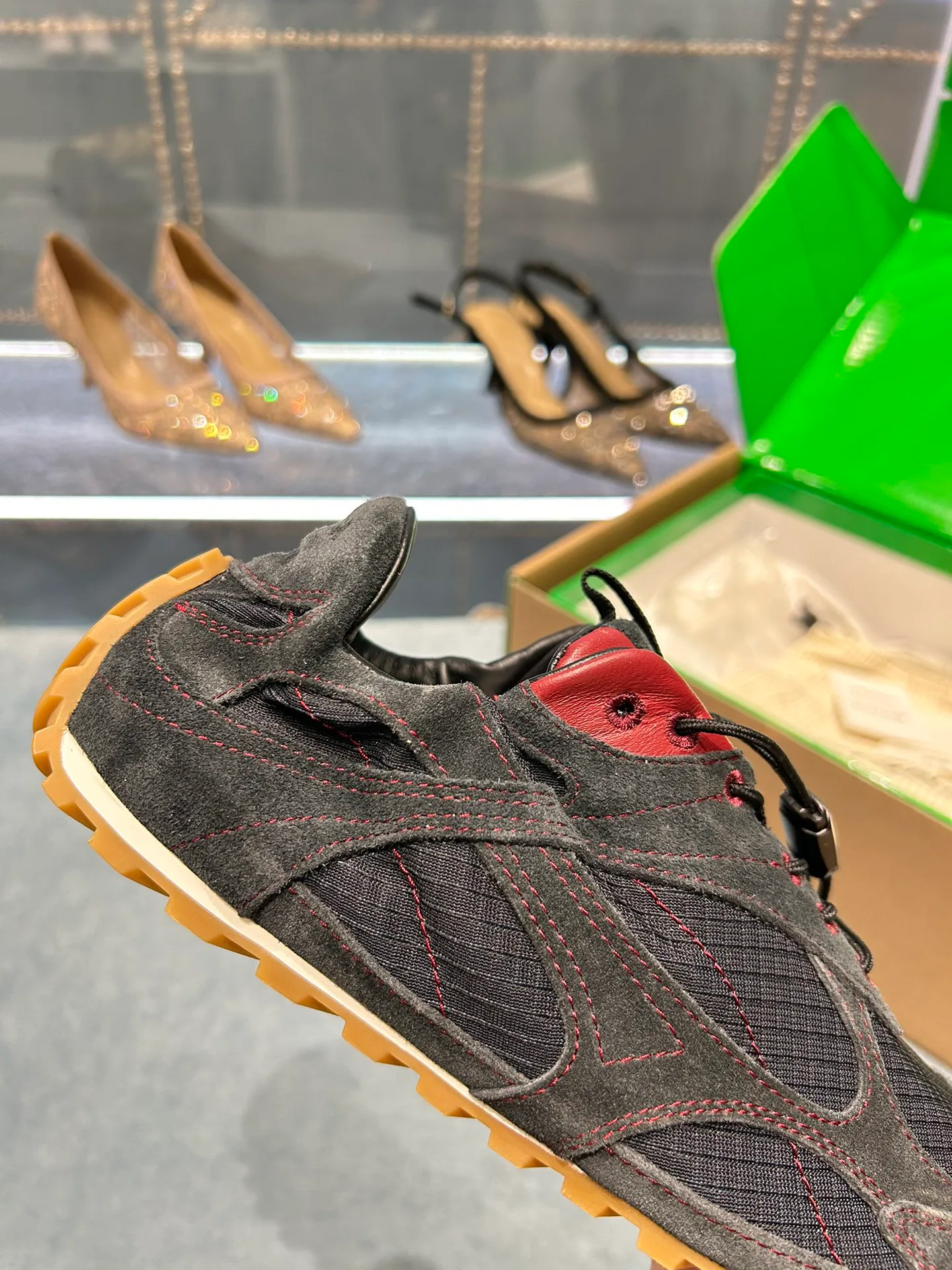 Кроссовки Женские Bottega Veneta 2383441