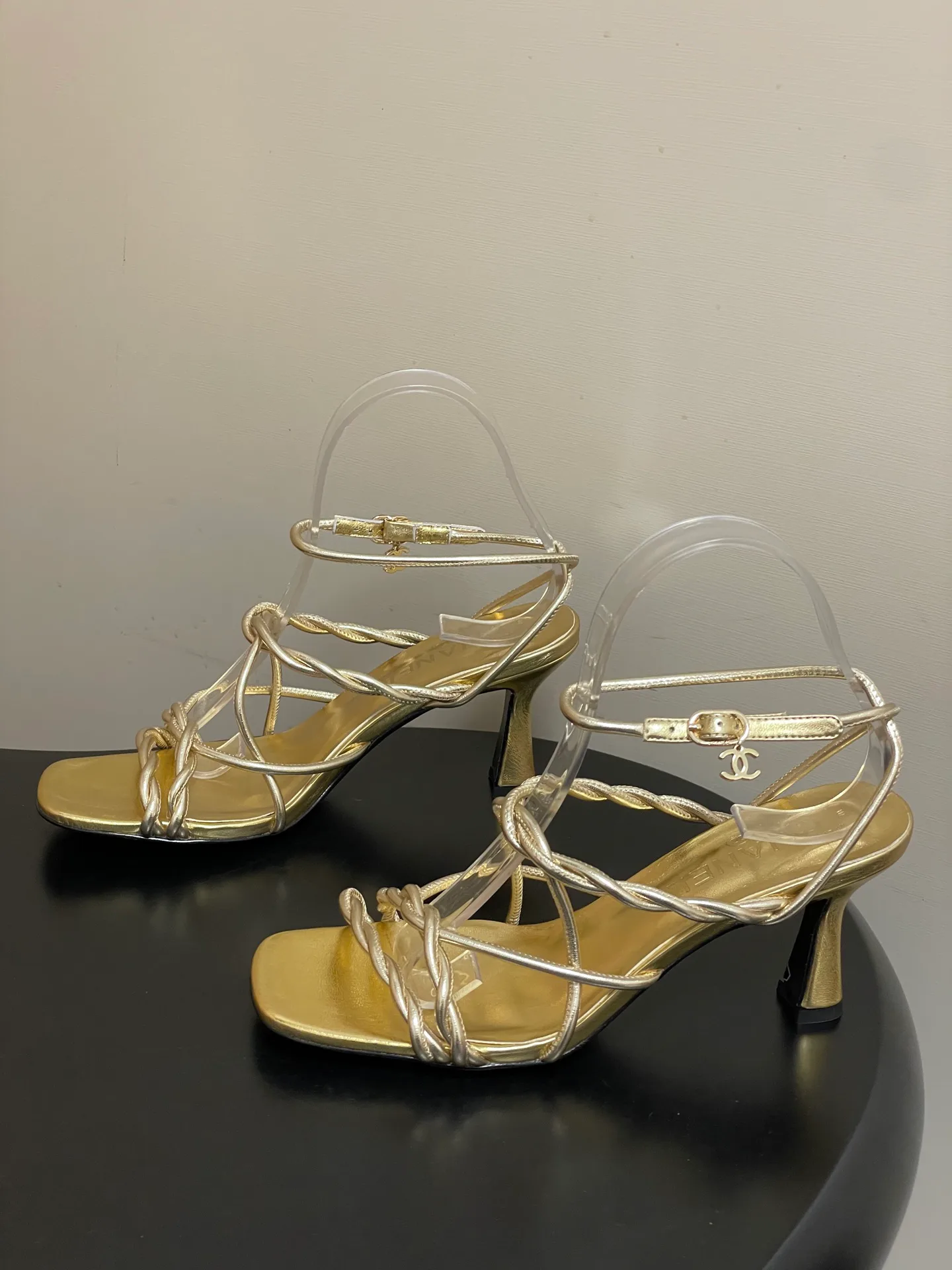 Босоножки Женские Chanel 11897560