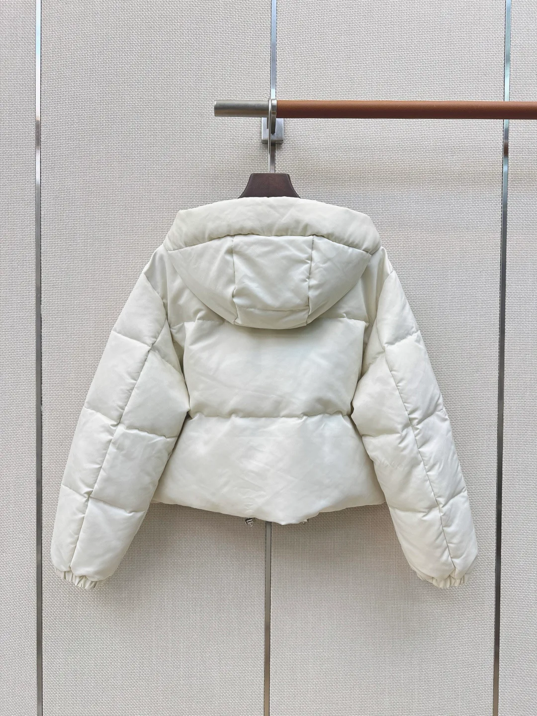 Куртки И Пуховики Женские Prada 18023691