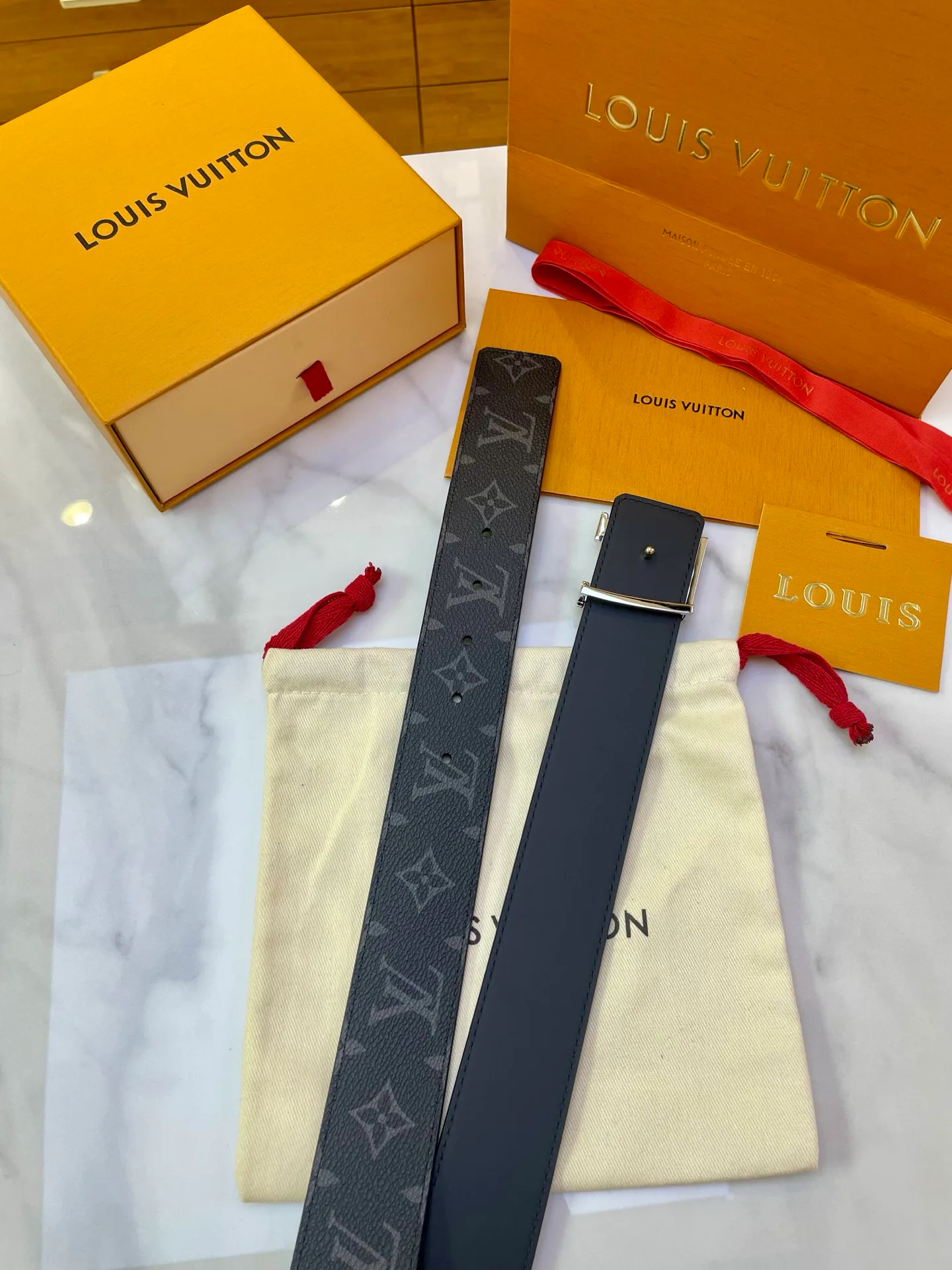 Ремни Louis Vuitton 11216328
