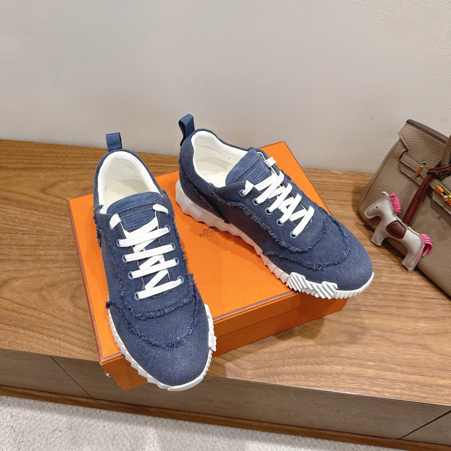 Кроссовки Женские Hermes 623235