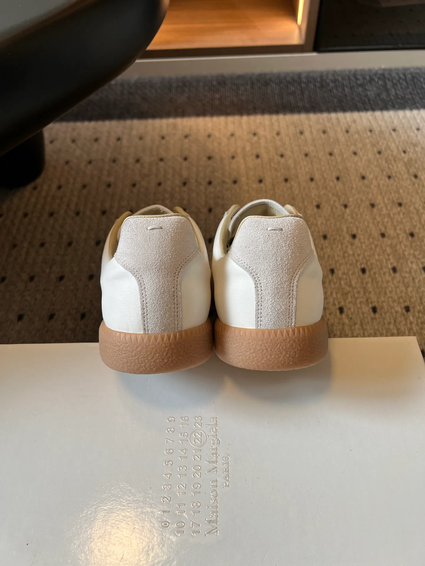 Кроссовки Женские Maison Margiela 17568936